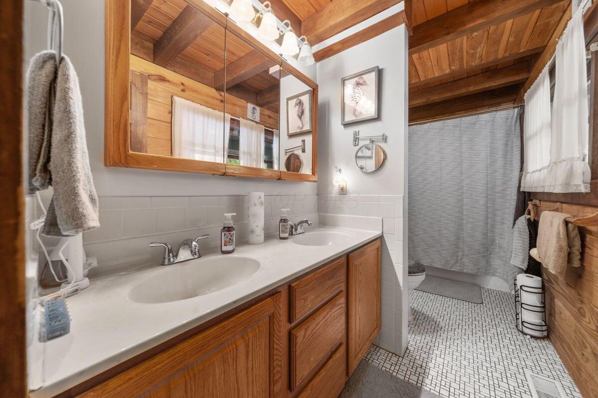 16472 Kreashbaum Road Property Photo 17