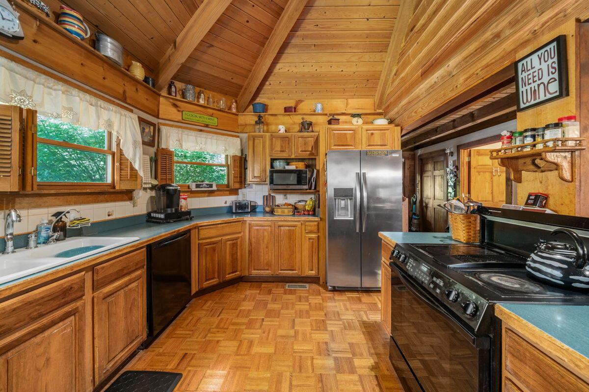 16472 Kreashbaum Road Property Photo 28