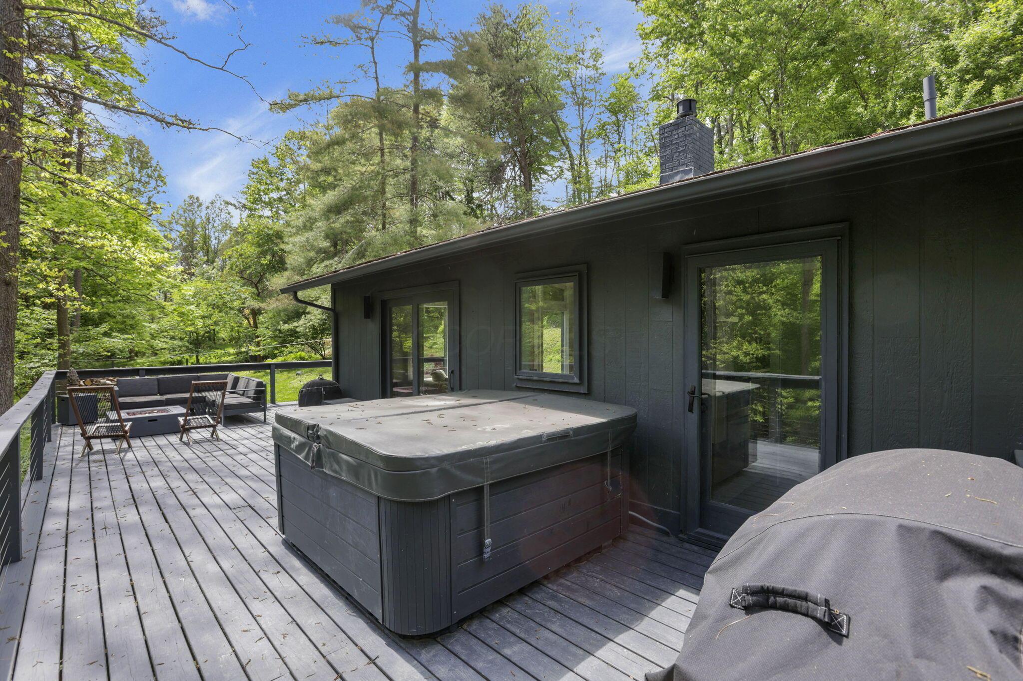 33329 Lynch Drive Property Photo 5