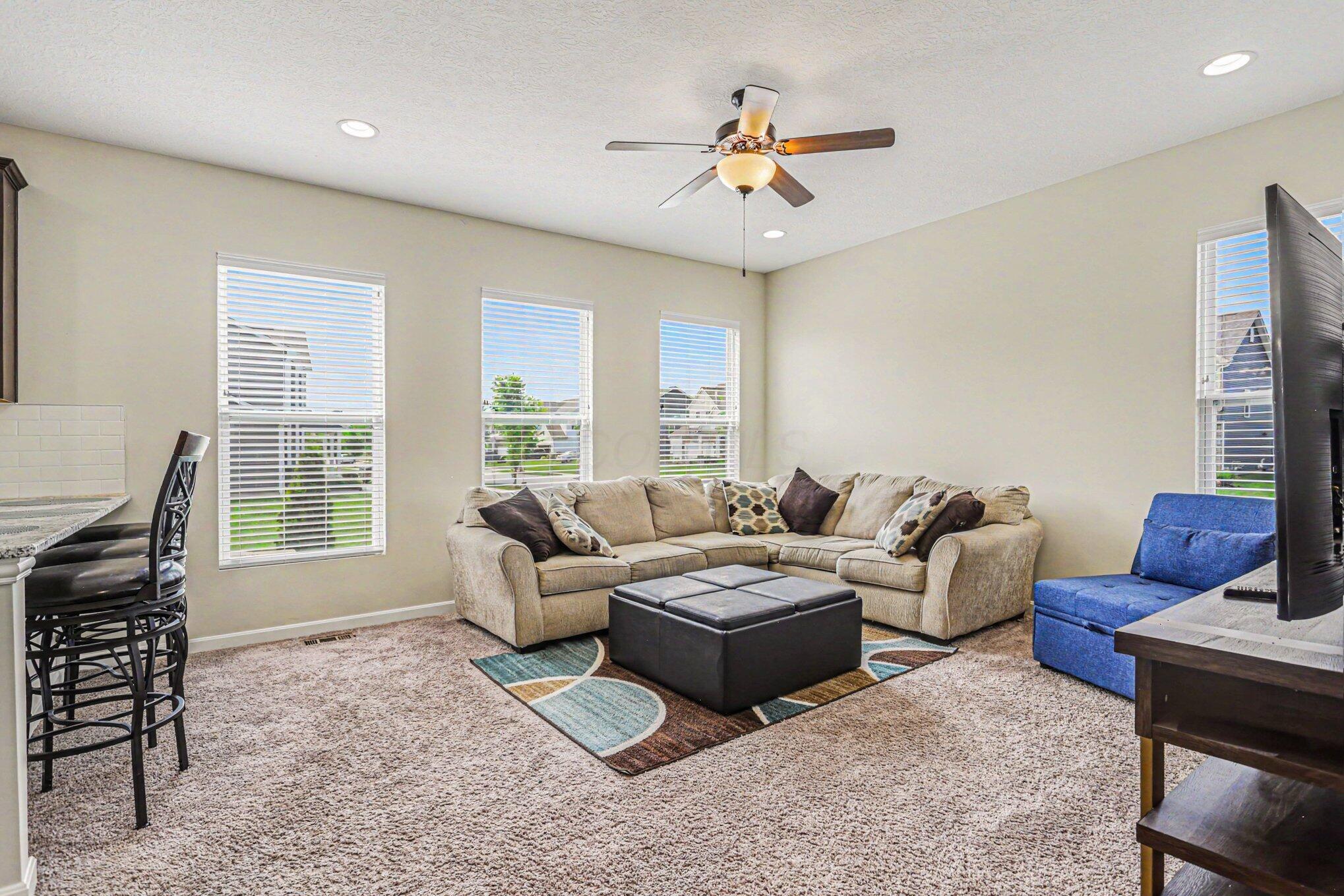7158 Bradbury Drive Property Photo 4