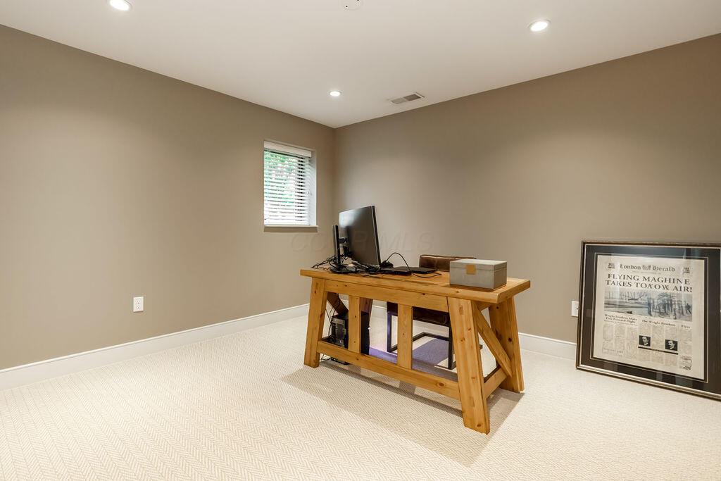 109 Aston Row Lane Property Photo 23