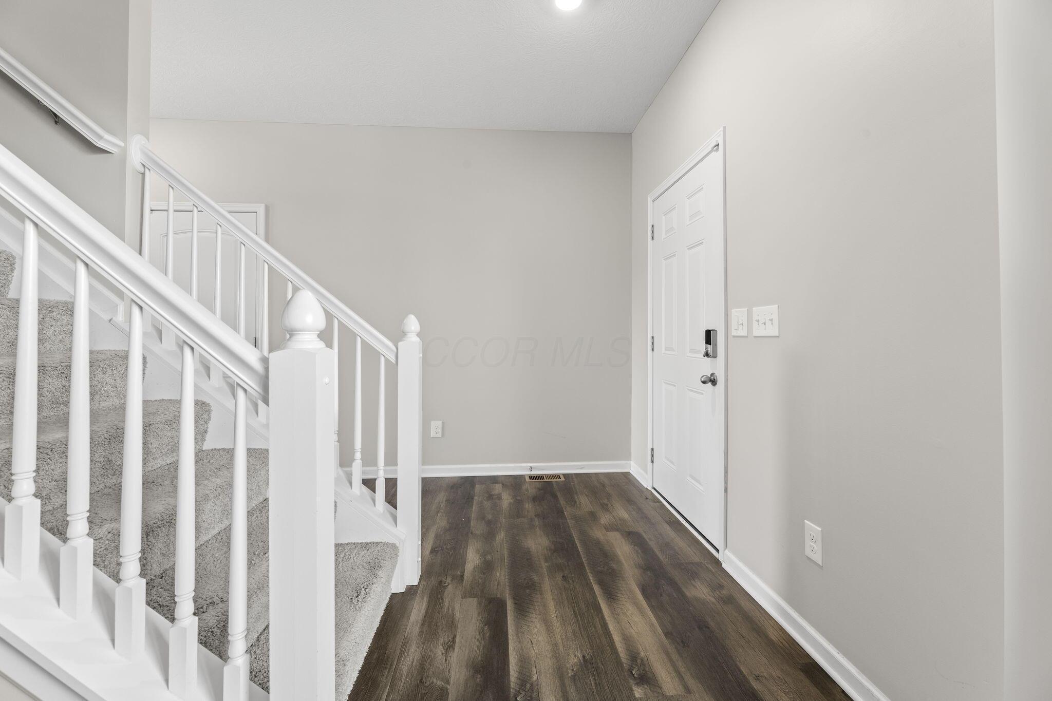 2432 Brook Run Drive Property Photo 6
