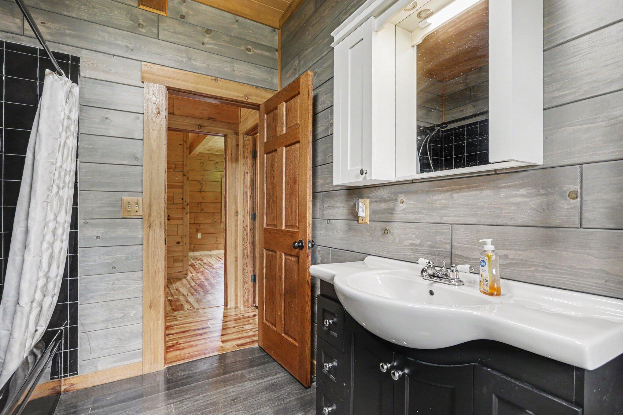 13578 State Route 104 Property Photo 25