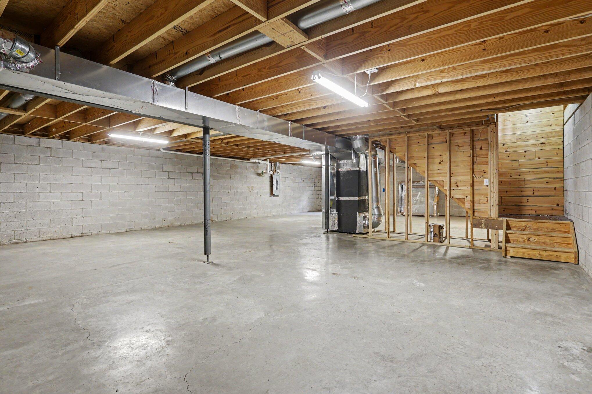 13578 State Route 104 Property Photo 35