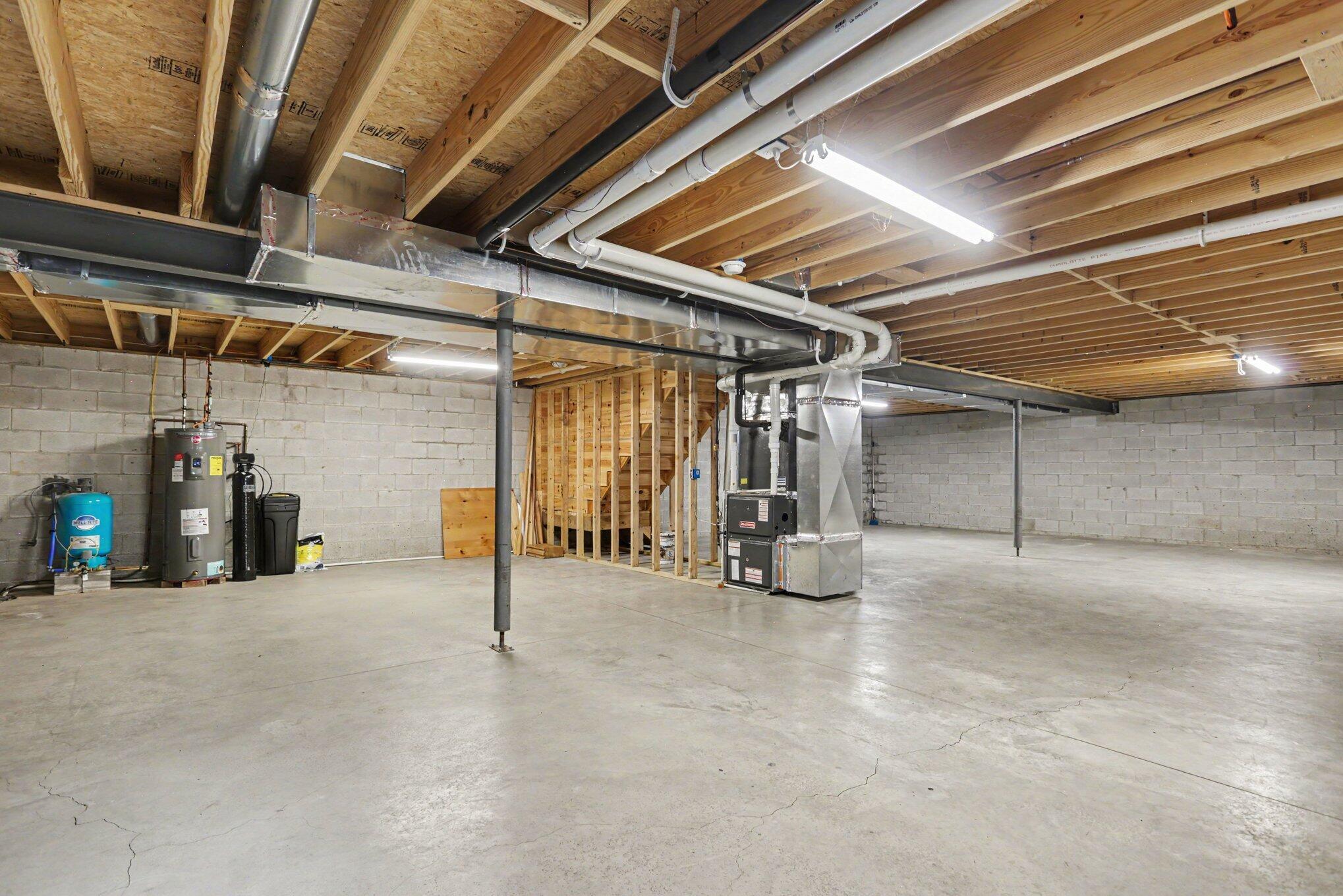 13578 State Route 104 Property Photo 37