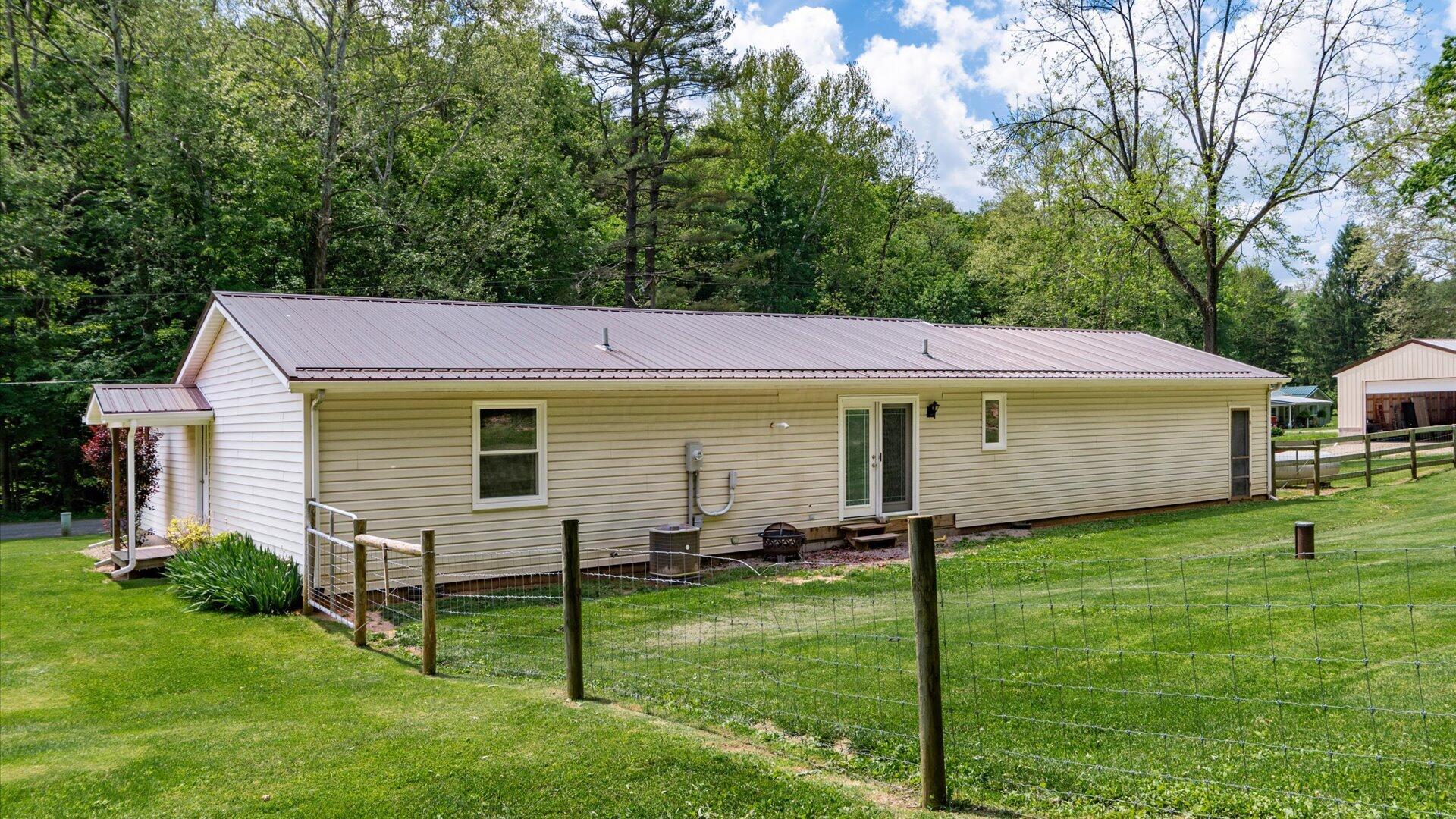 385 Irish Ridge Road Property Photo 41