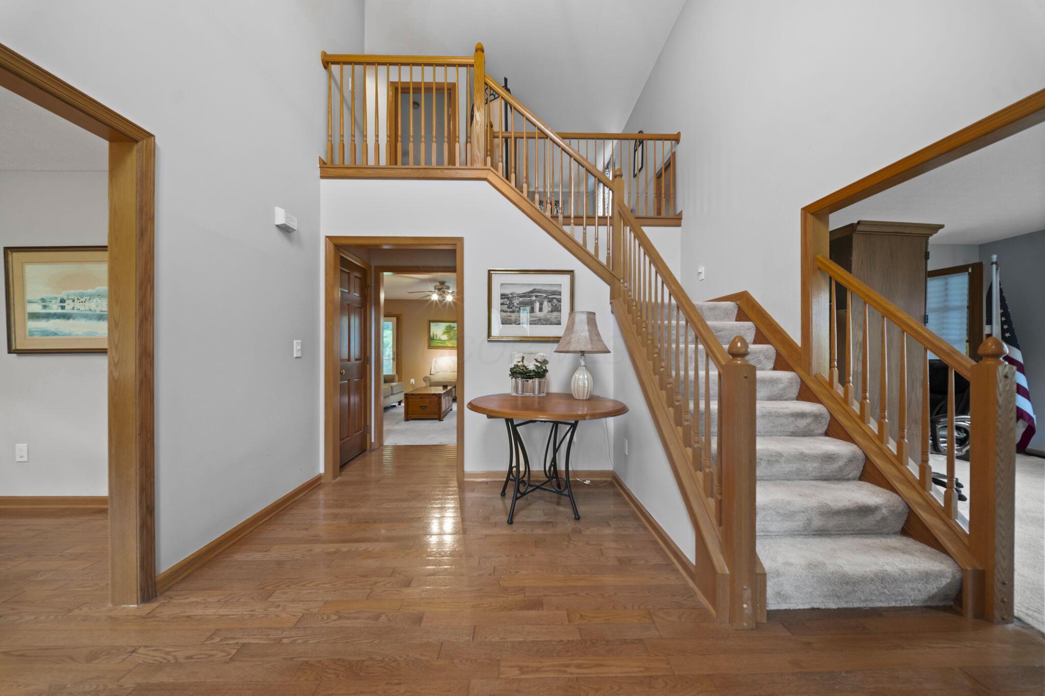 525 Gleneagles Drive Property Photo 4