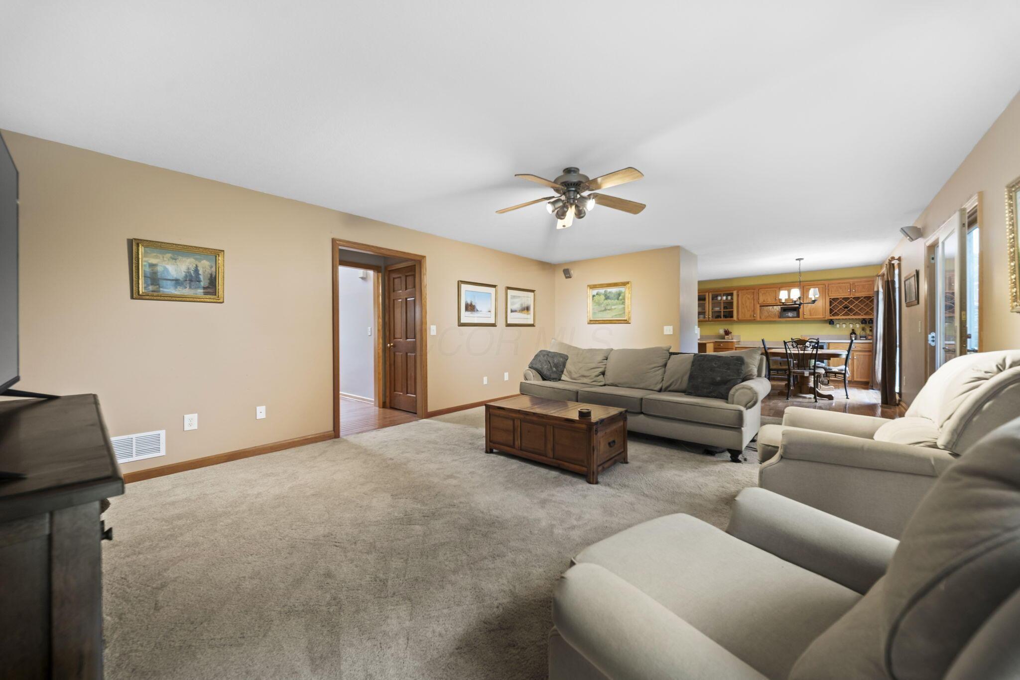 525 Gleneagles Drive Property Photo 13