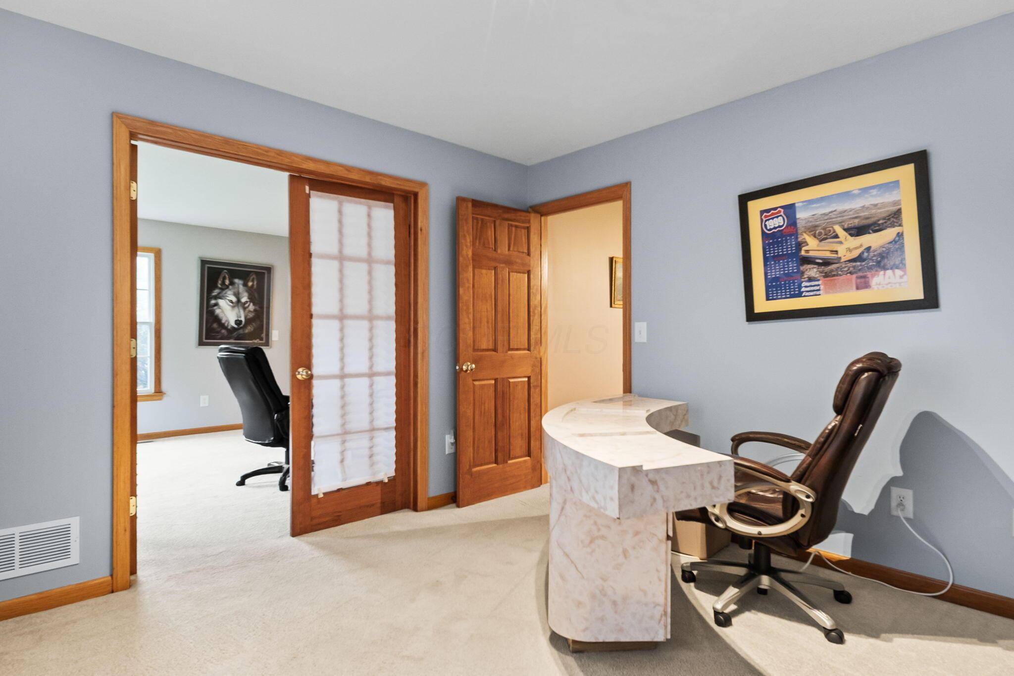 525 Gleneagles Drive Property Photo 15