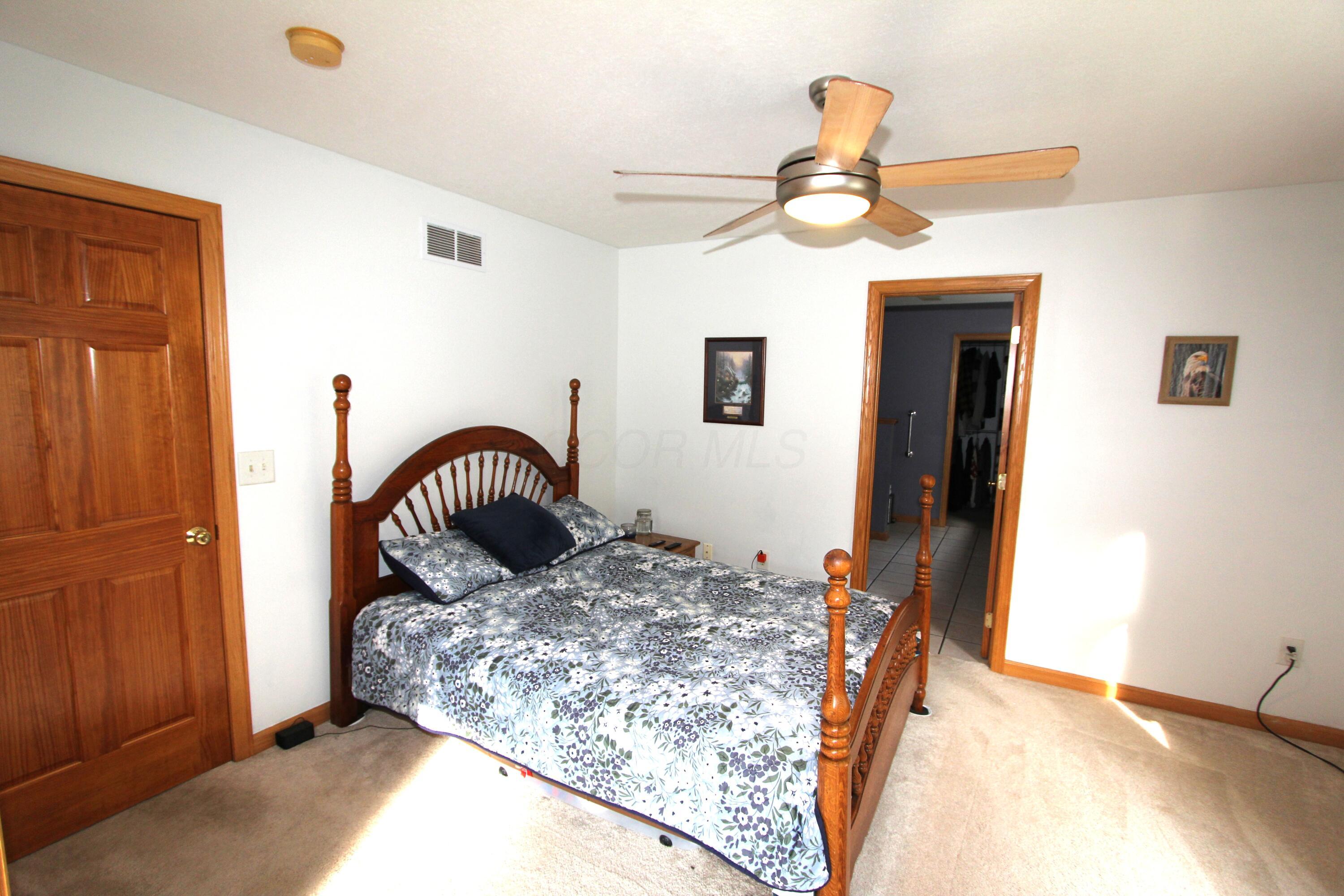 525 Gleneagles Drive Property Photo 20