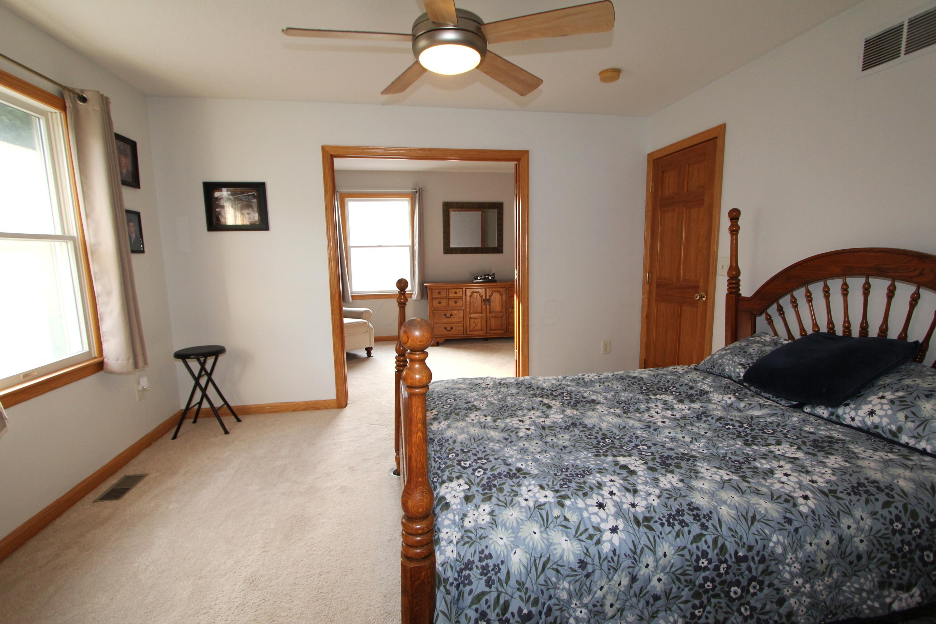 525 Gleneagles Drive Property Photo 21