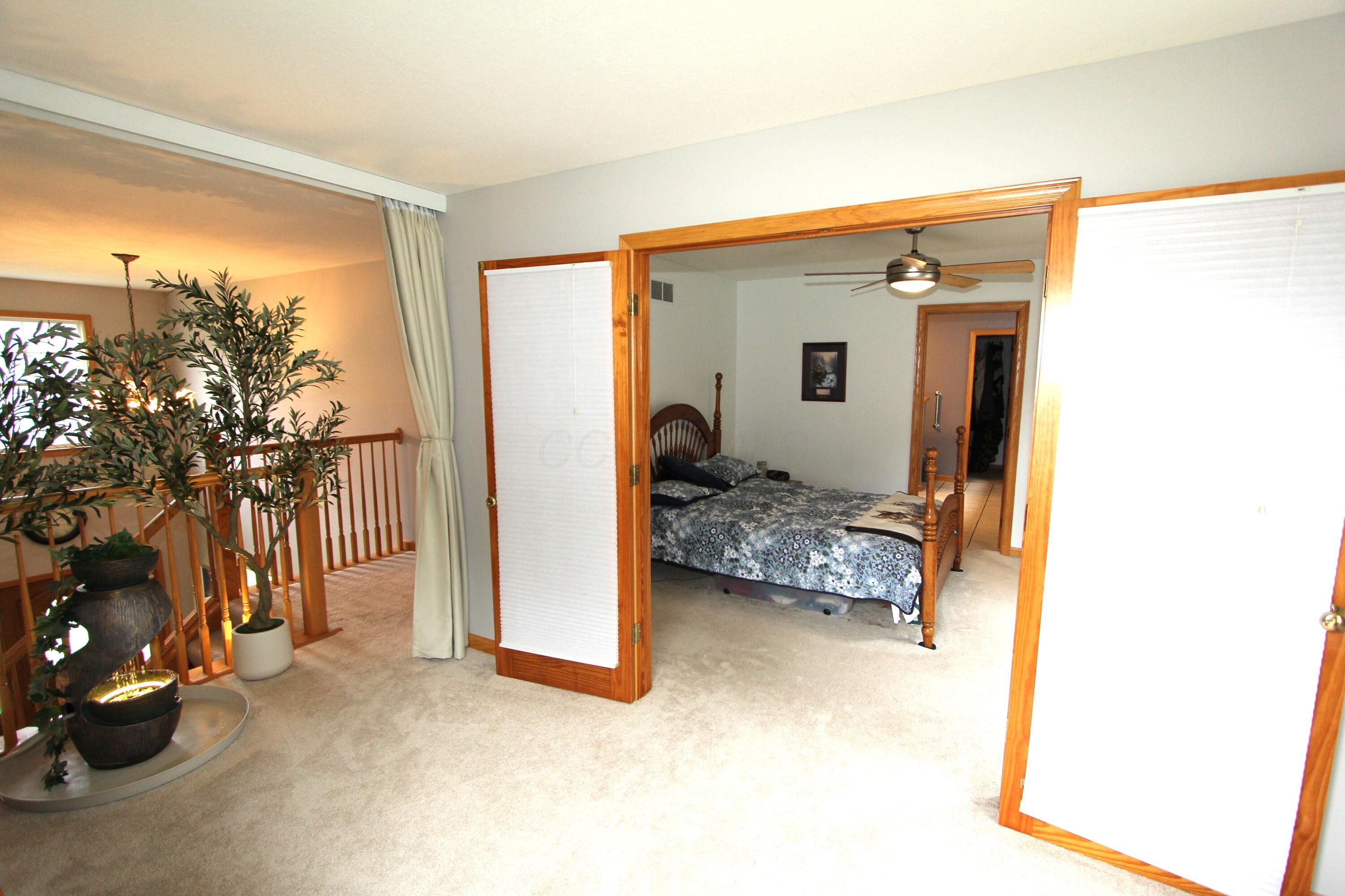 525 Gleneagles Drive Property Photo 22