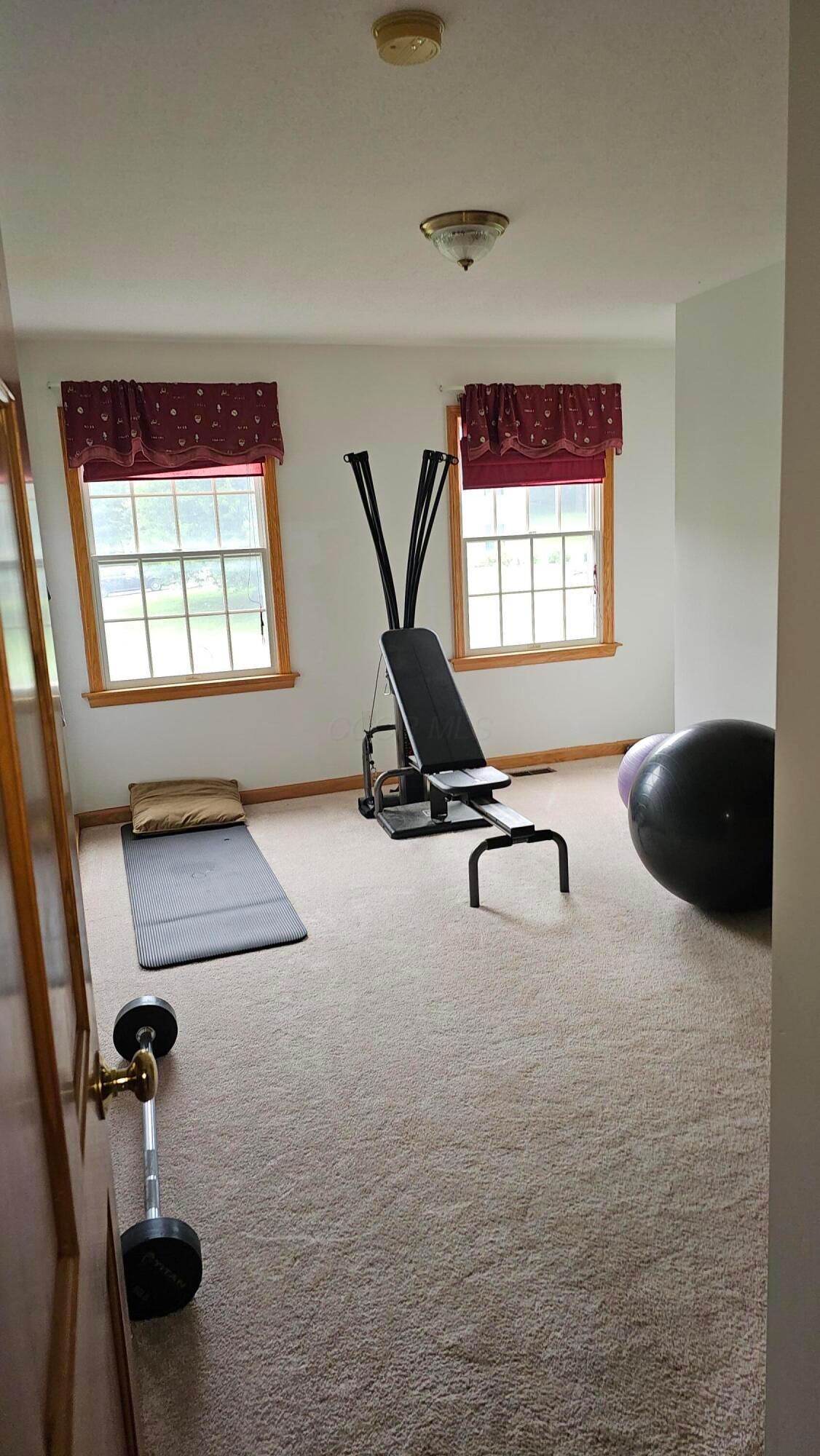 525 Gleneagles Drive Property Photo 33