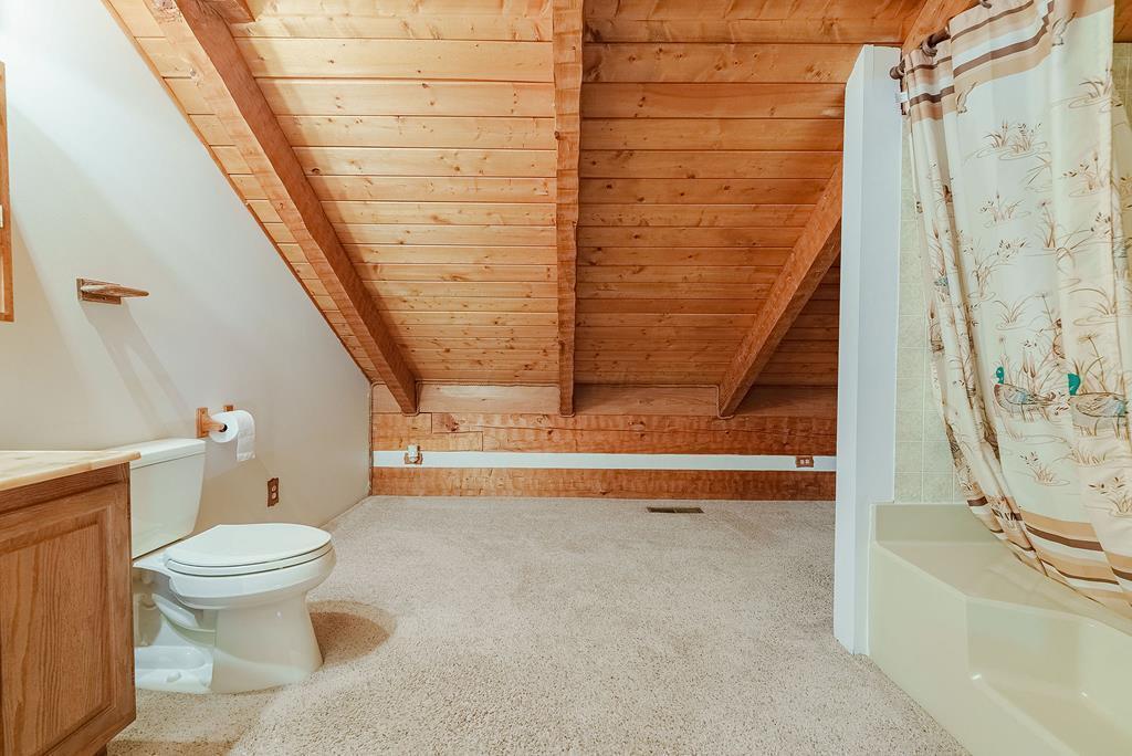 325 Ackley Road Property Photo 8