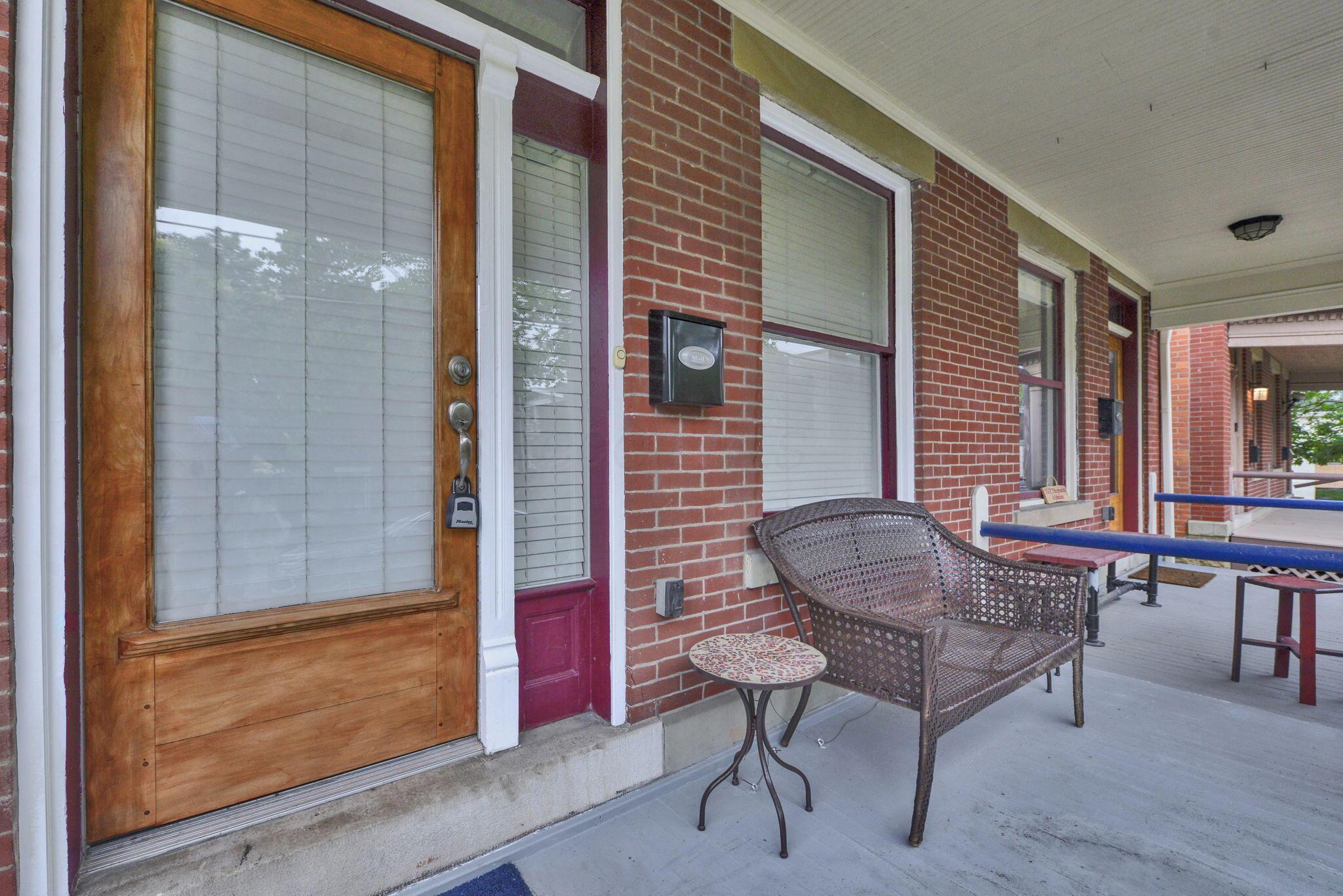 29 E 2nd Avenue Property Photo 2