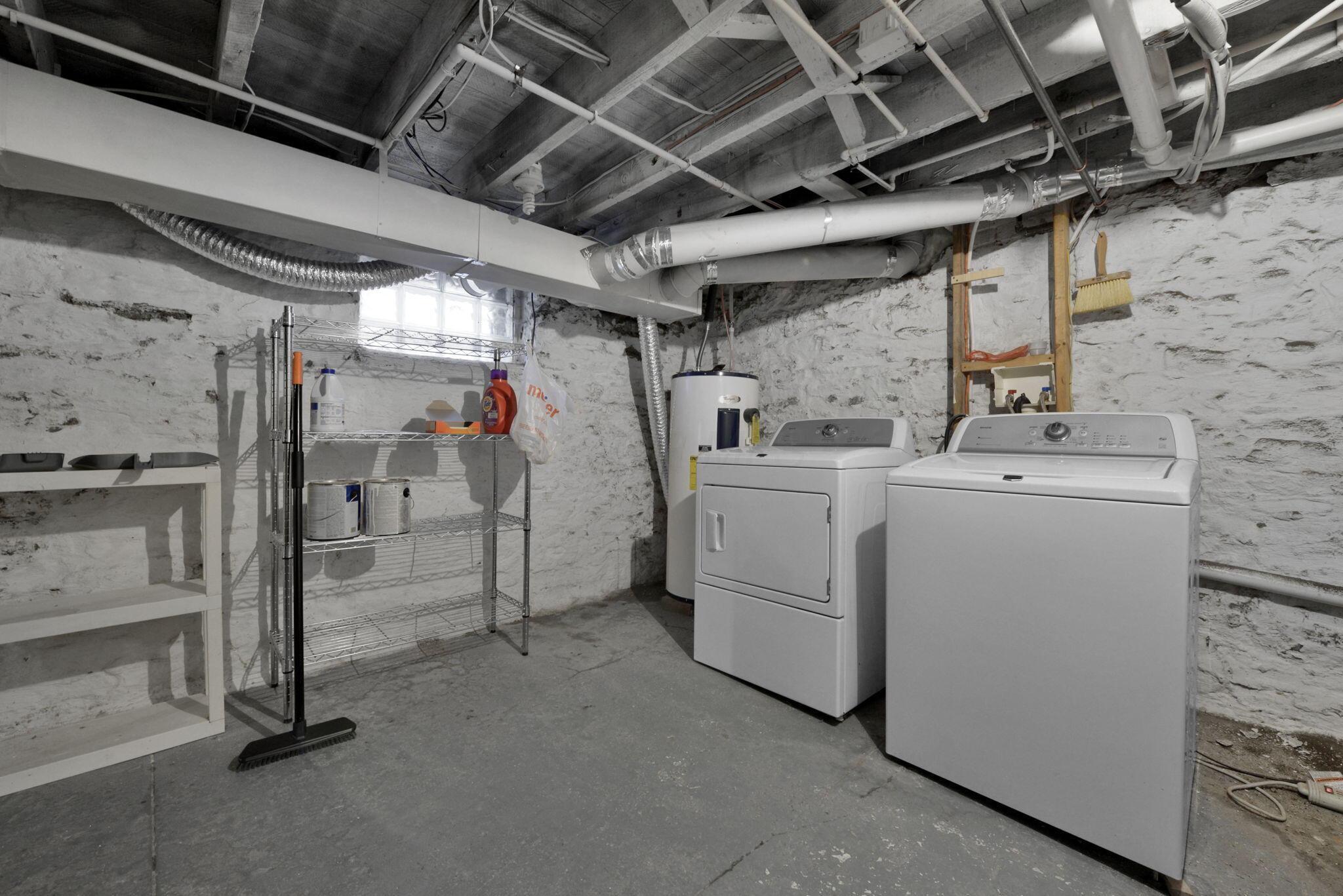 29 E 2nd Avenue Property Photo 25