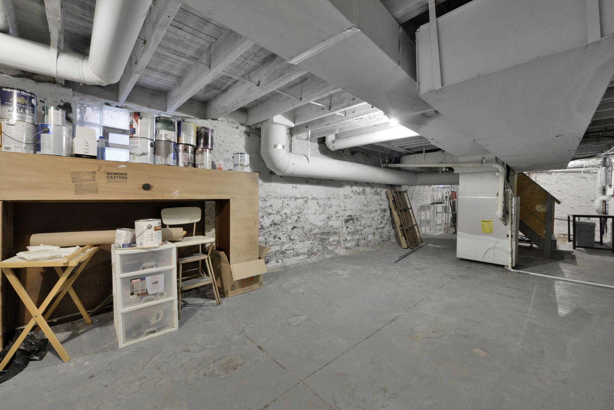 29 E 2nd Avenue Property Photo 28