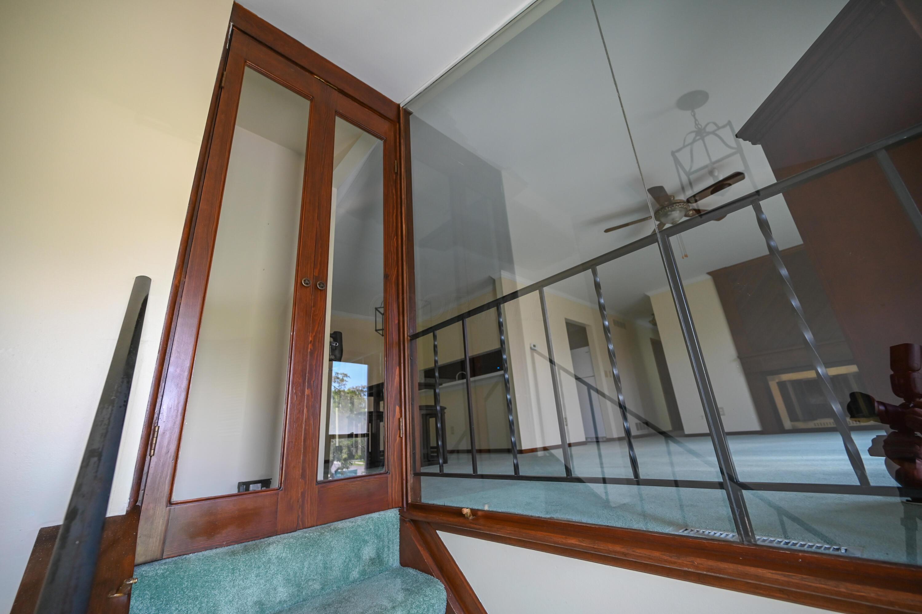 1208 Crescent Heights Road Property Photo 4