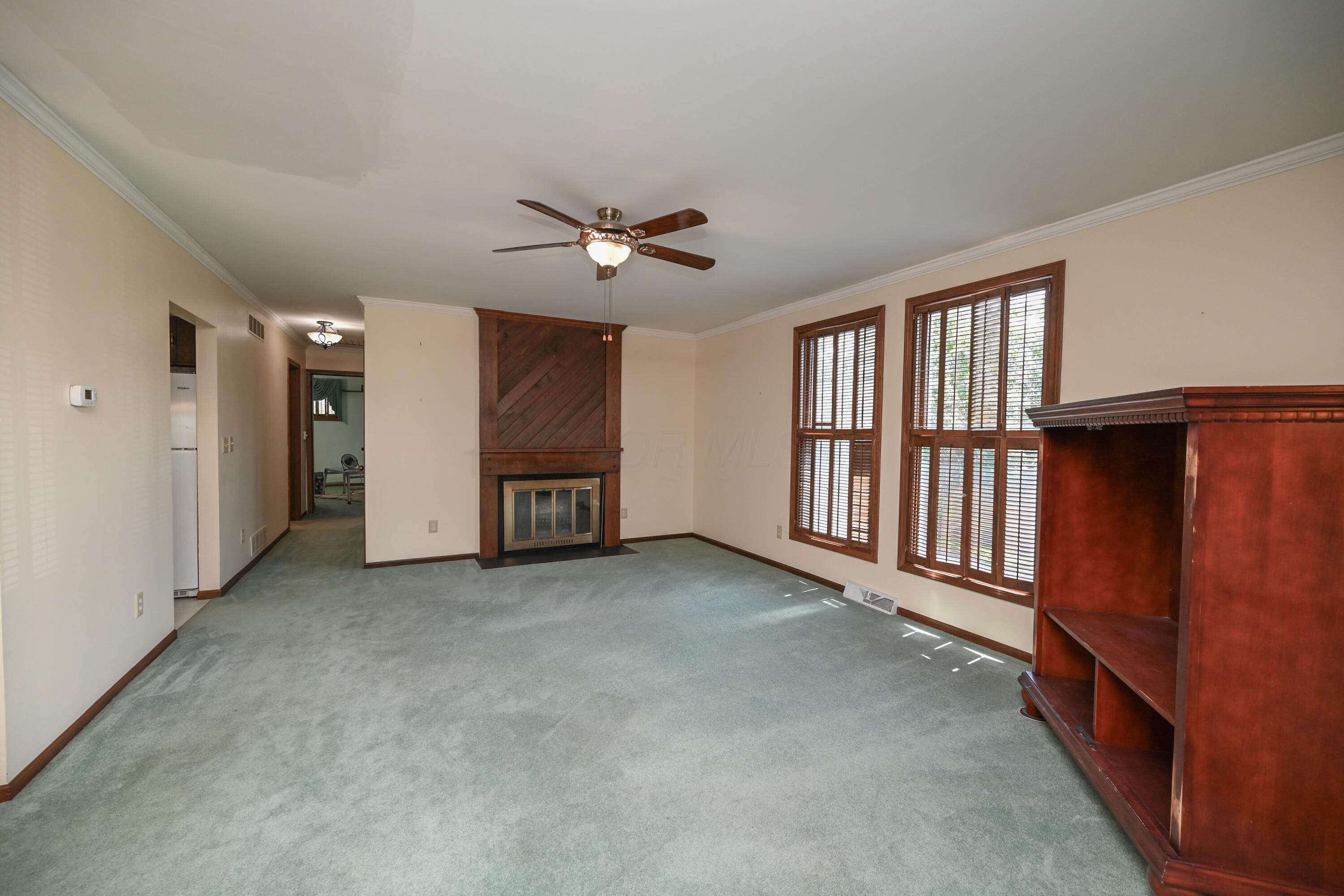 1208 Crescent Heights Road Property Photo 7