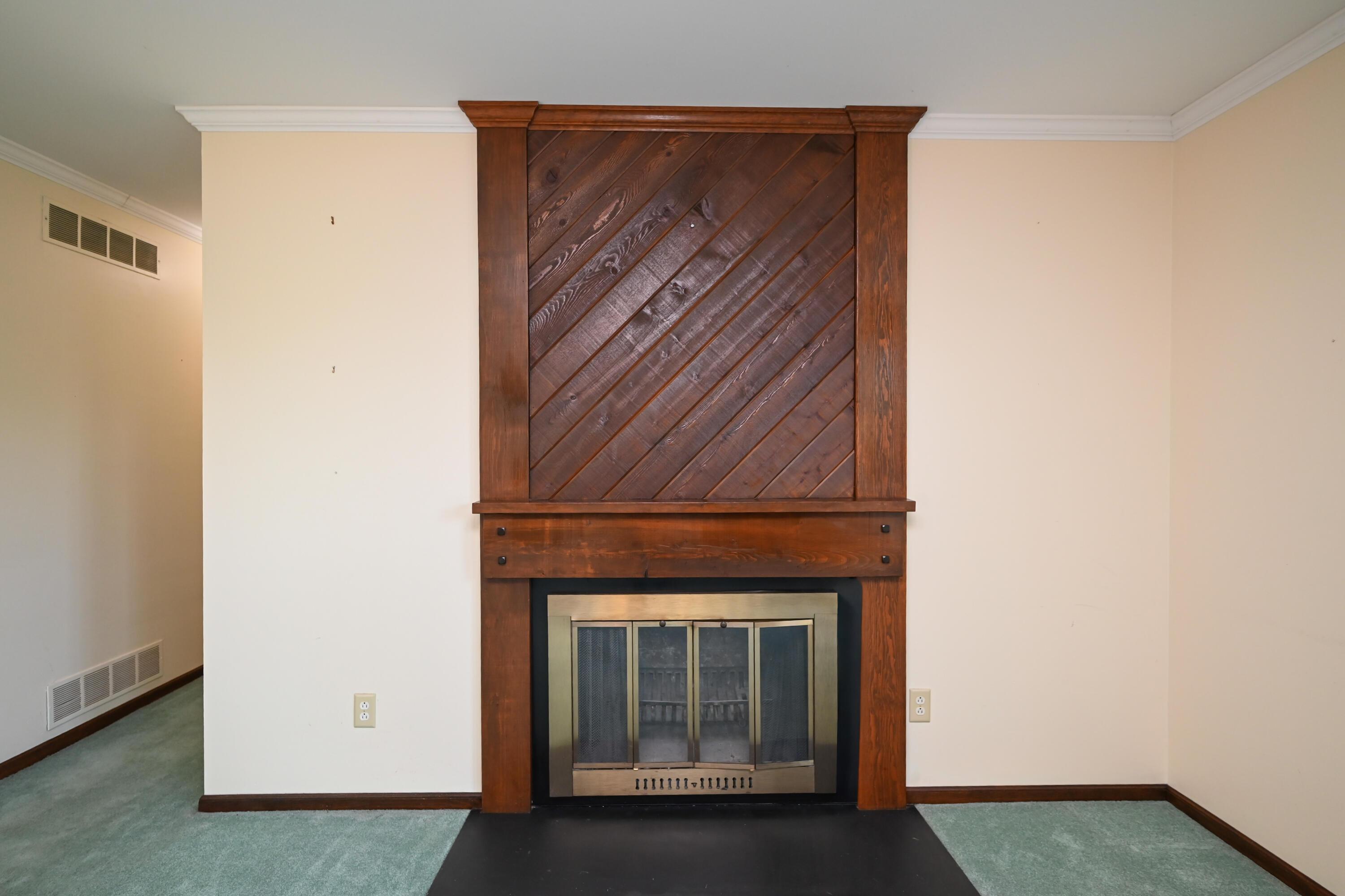 1208 Crescent Heights Road Property Photo 8
