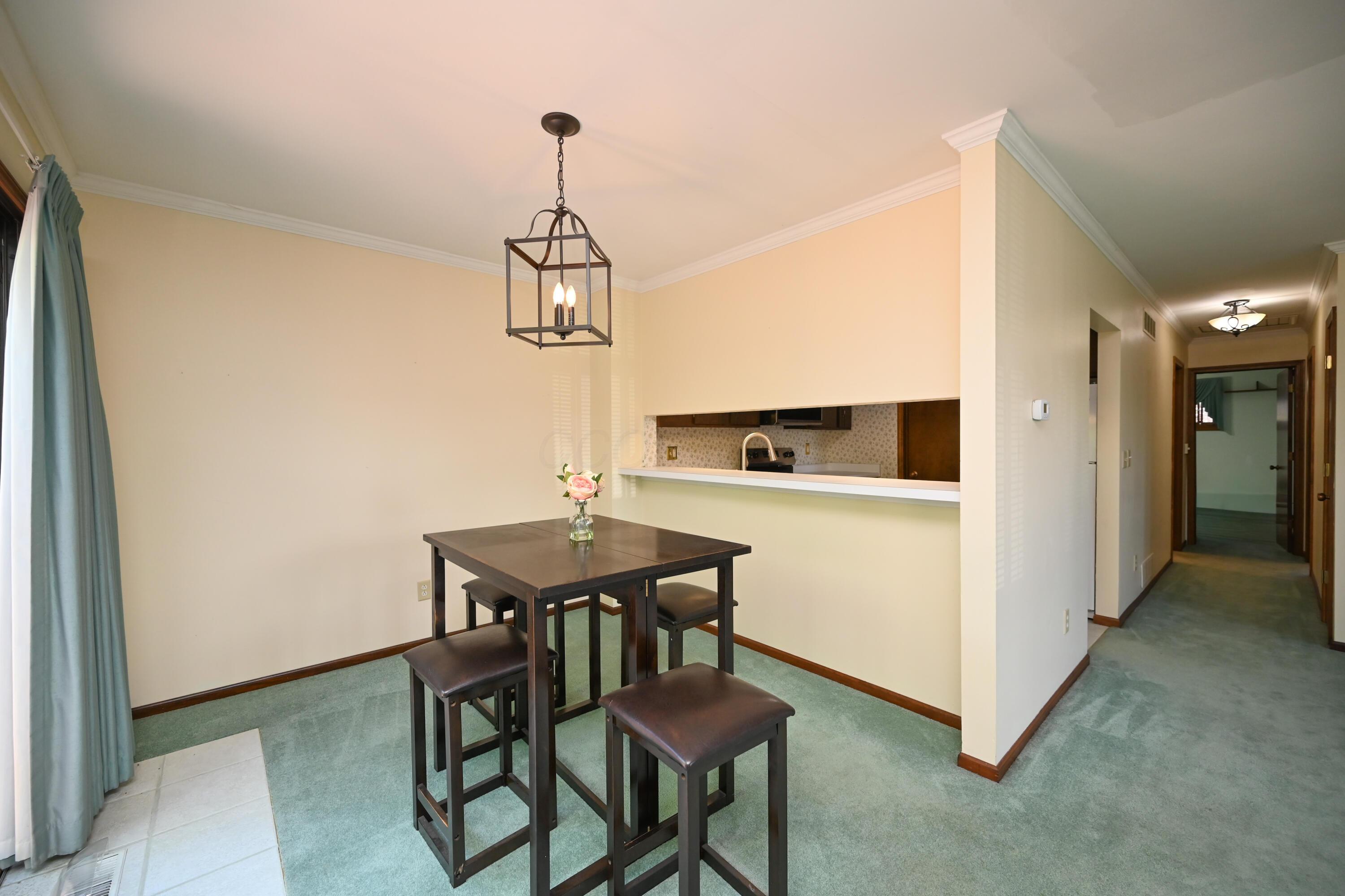 1208 Crescent Heights Road Property Photo 13