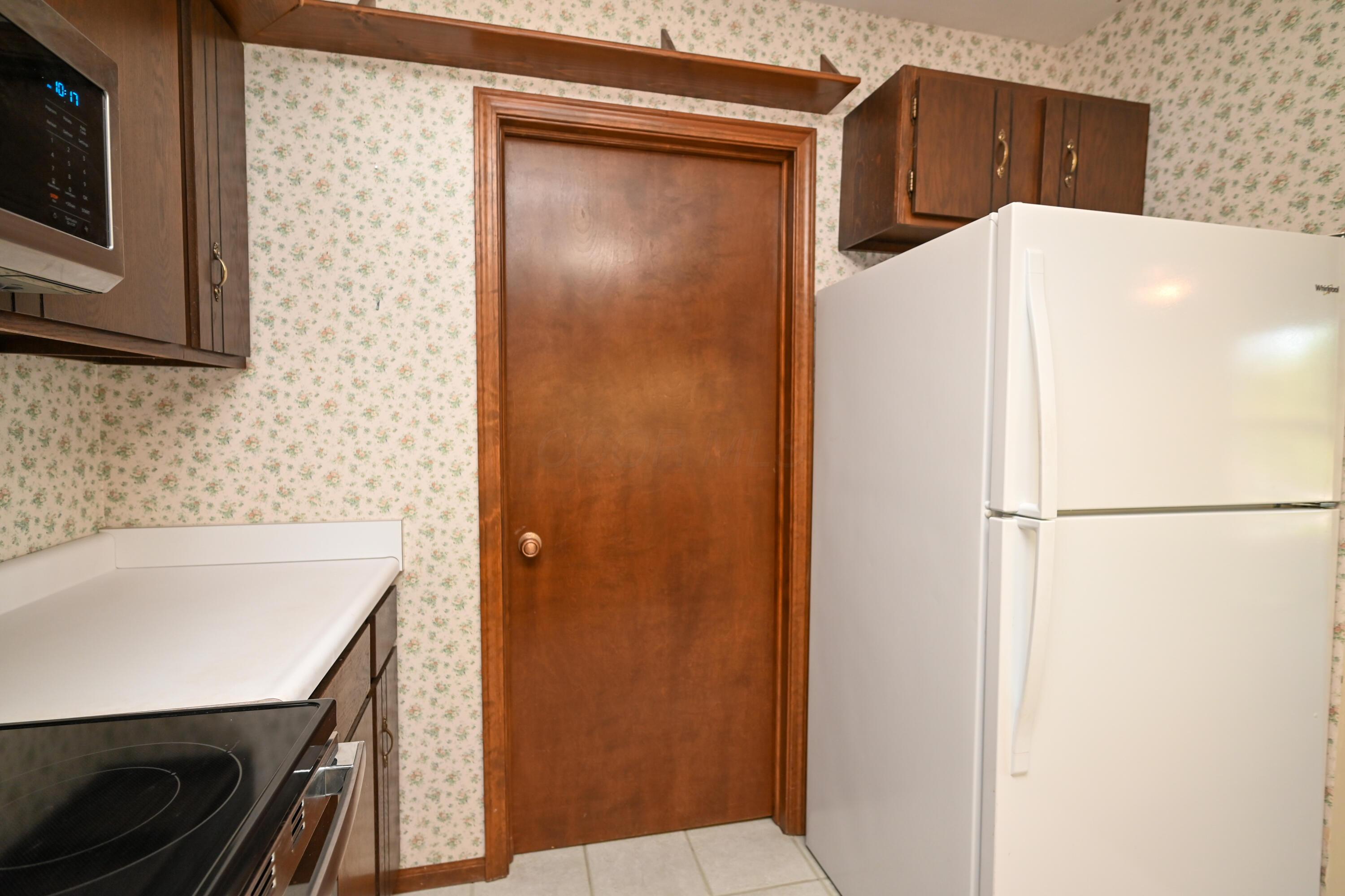 1208 Crescent Heights Road Property Photo 18