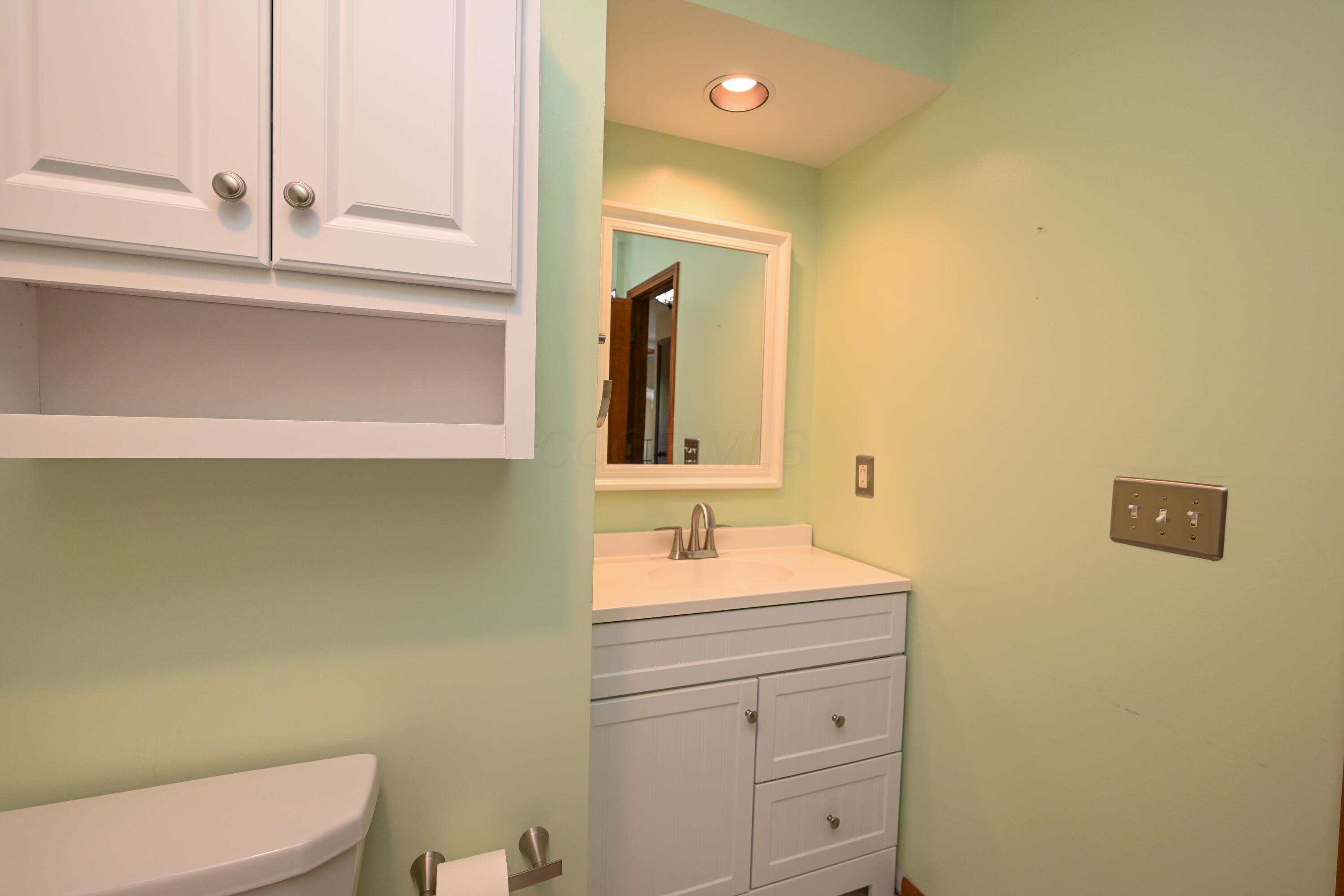 1208 Crescent Heights Road Property Photo 21