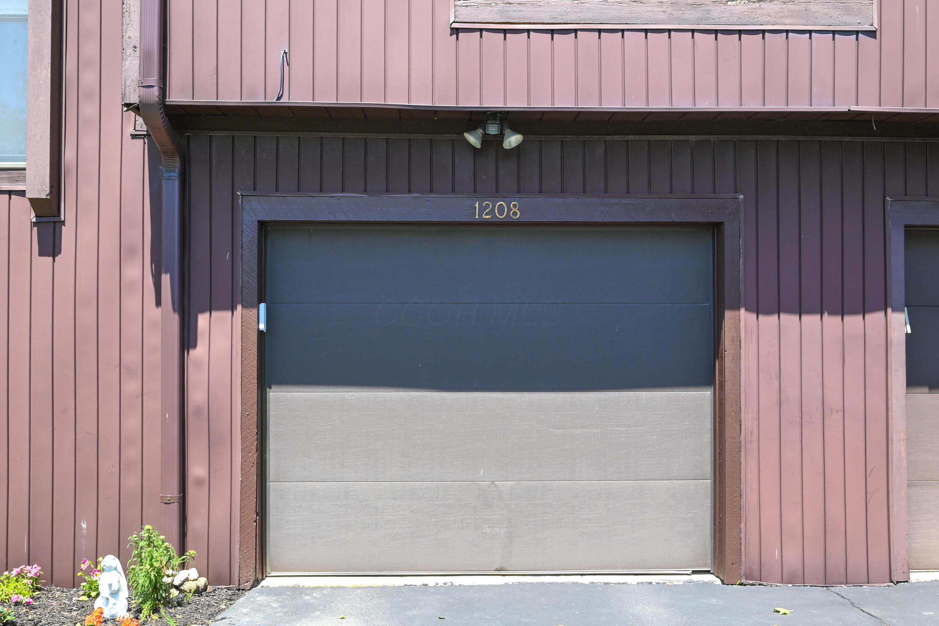 1208 Crescent Heights Road Property Photo 41