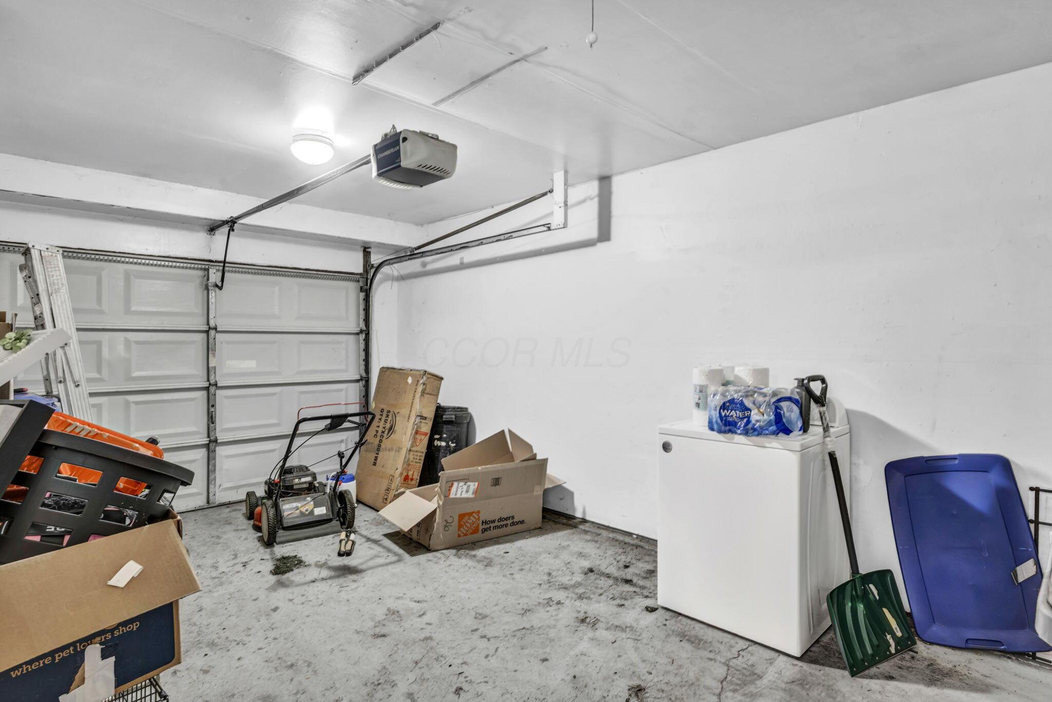 3252 Burdett Court Property Photo 33