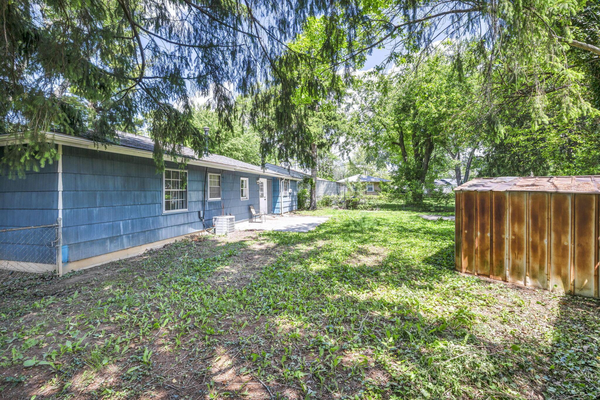 3252 Burdett Court Property Photo 37