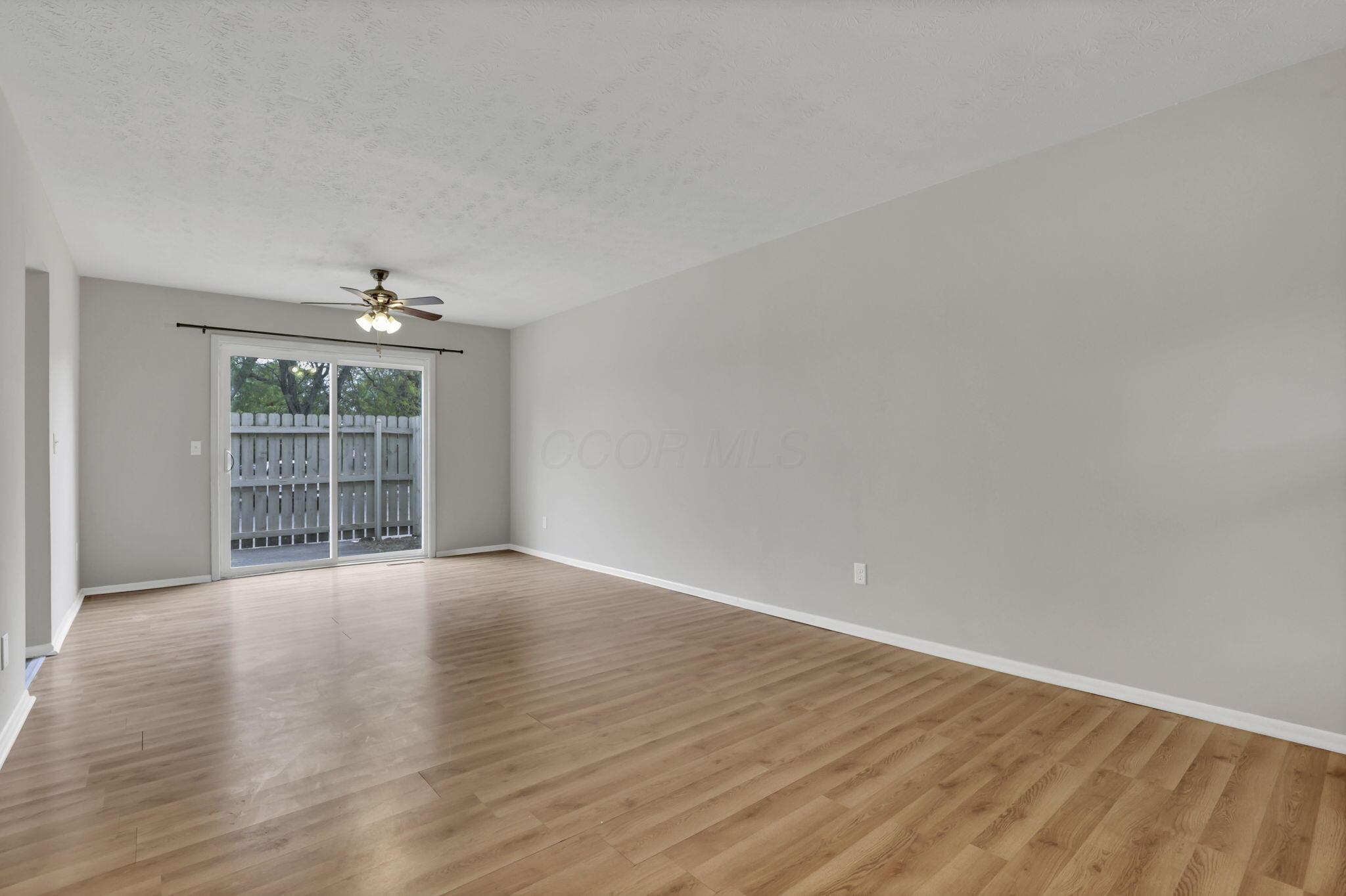 5862 Hallridge Circle Property Photo 19