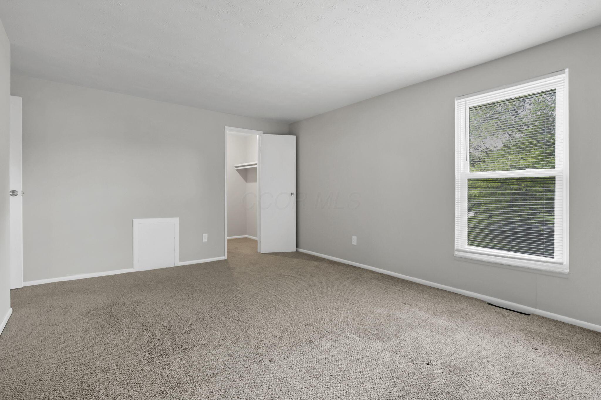 5862 Hallridge Circle Property Photo 31