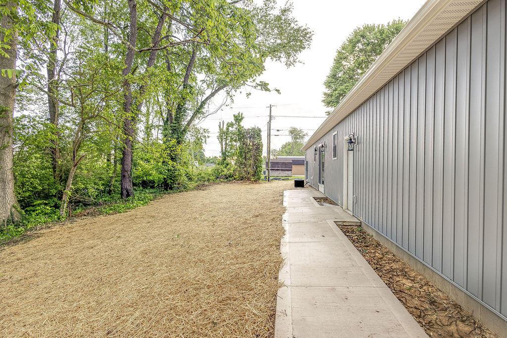 228 E Walnut Street Extension Property Photo 40