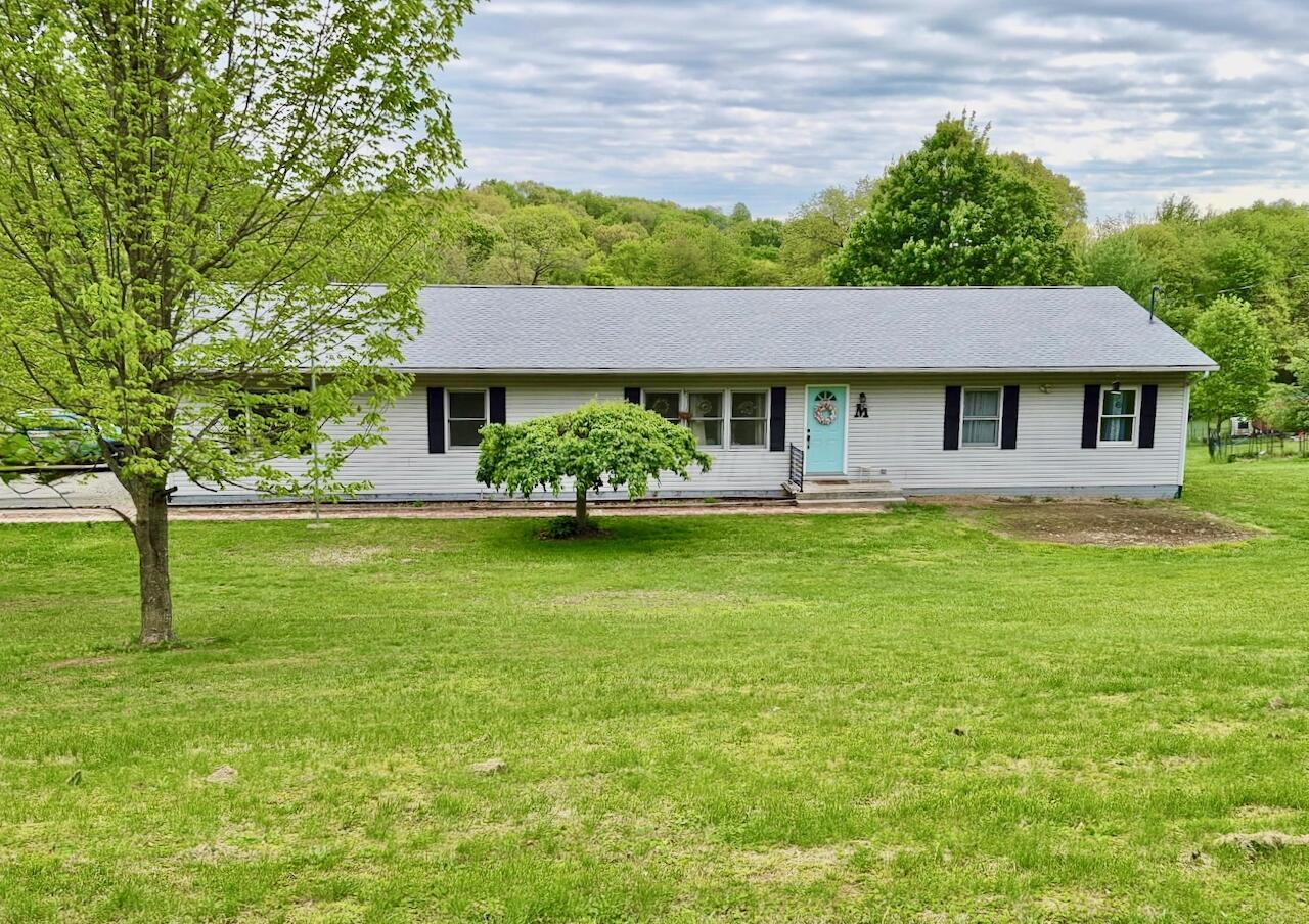 8801 Somerset Road Property Photo 1