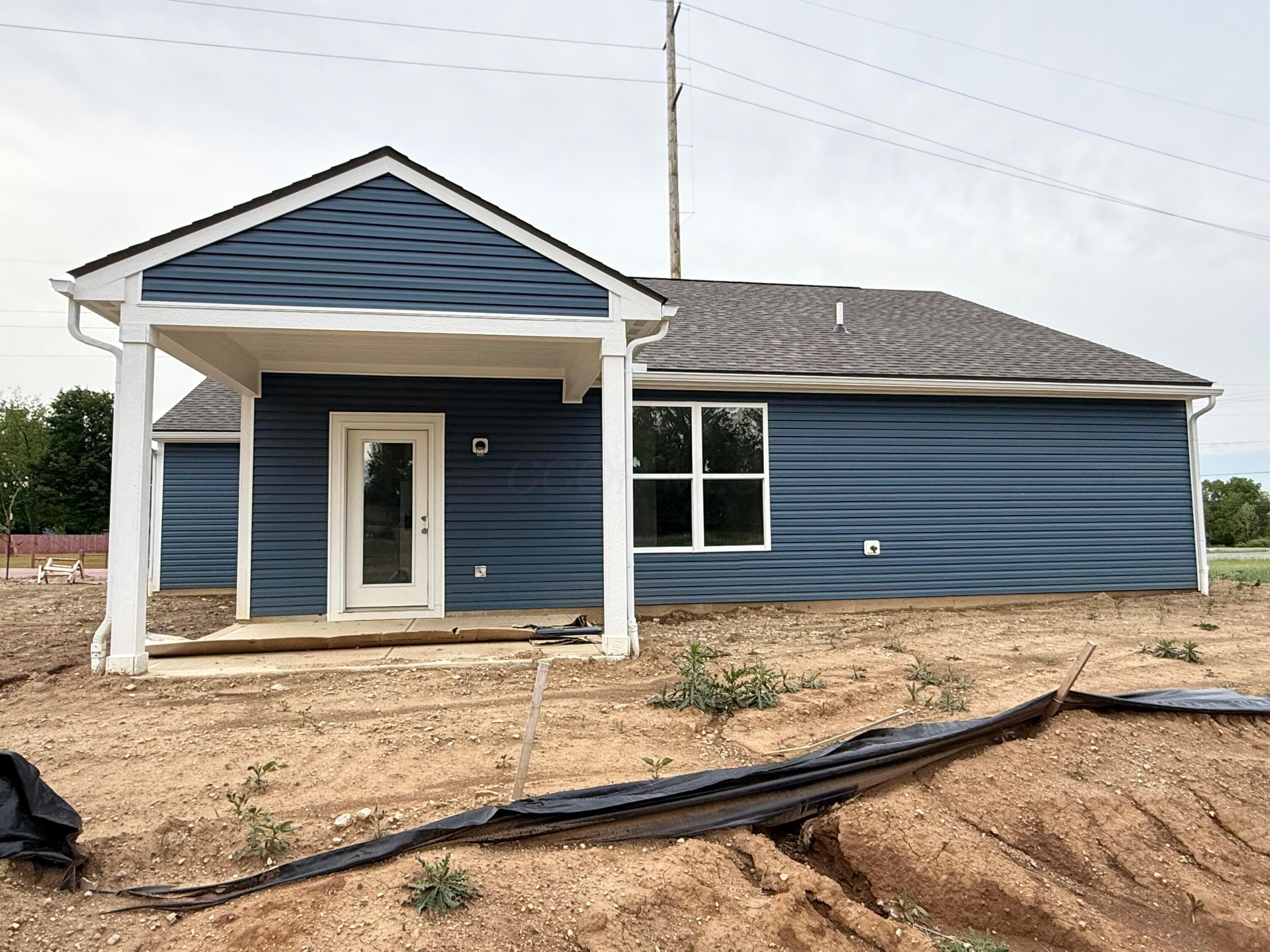201 Maddoxx Drive Property Photo 2