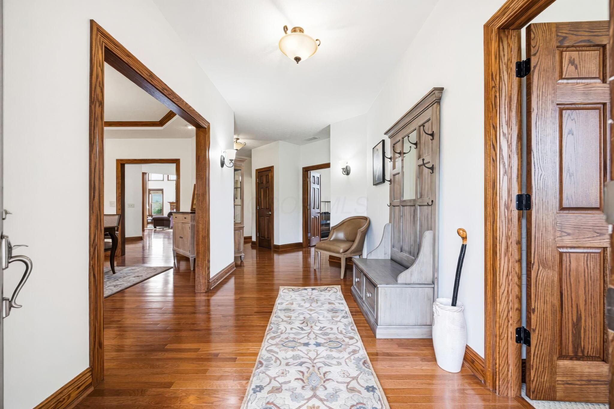 16725 Raintree Drive Property Photo 6