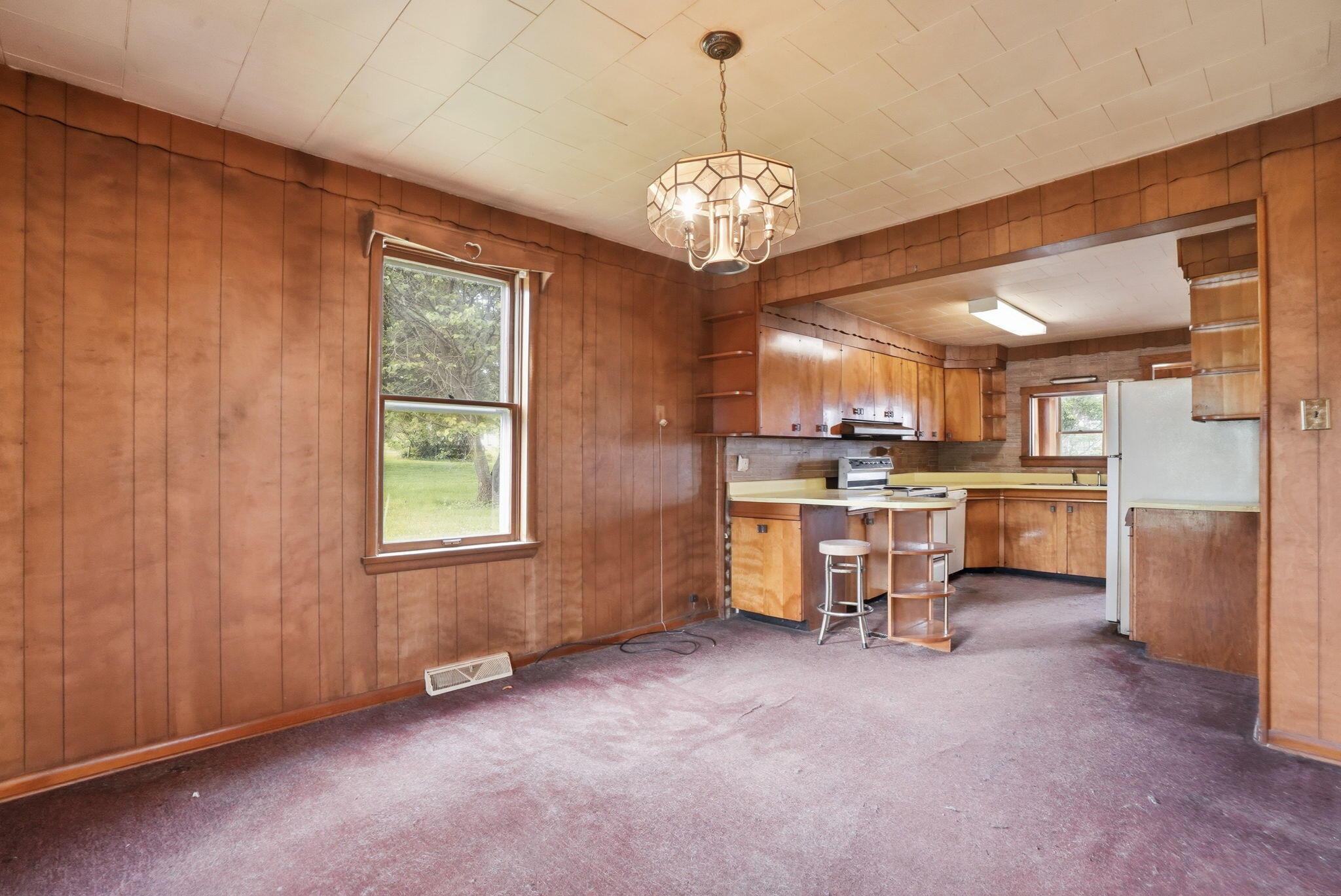 4304 Ceramic Road Property Photo 3