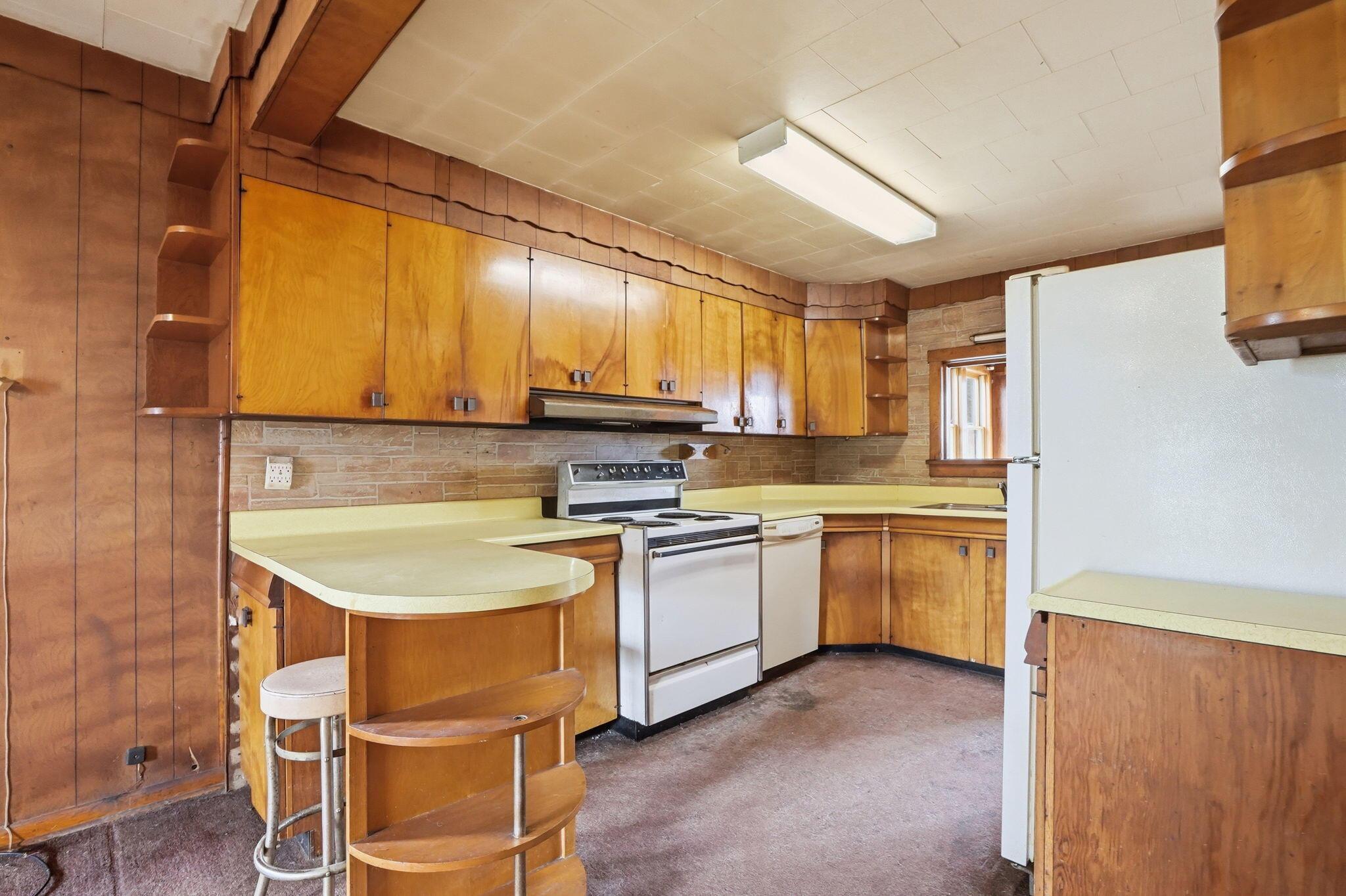 4304 Ceramic Road Property Photo 4