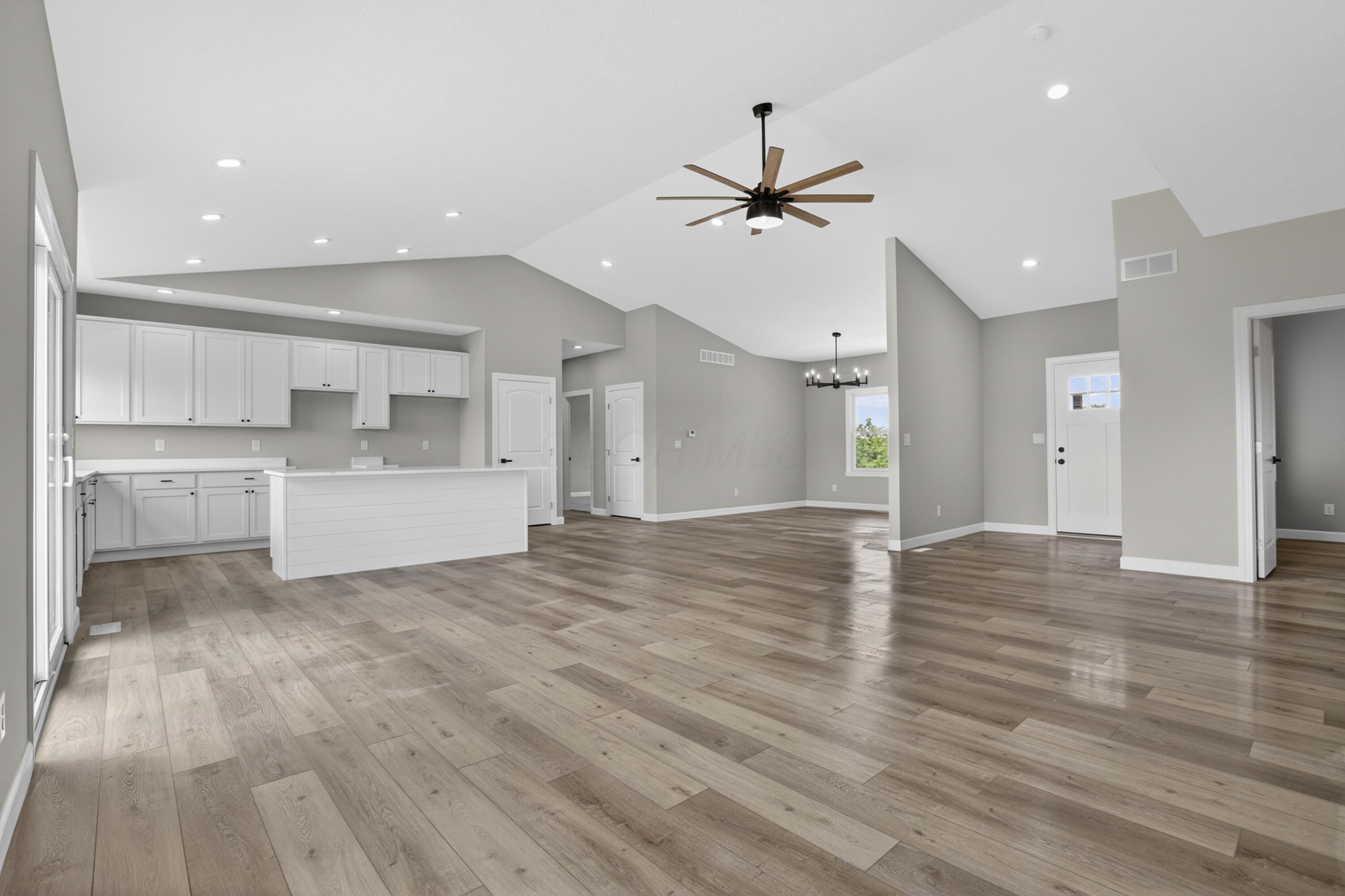 580 Trapp Lane Property Photo 3