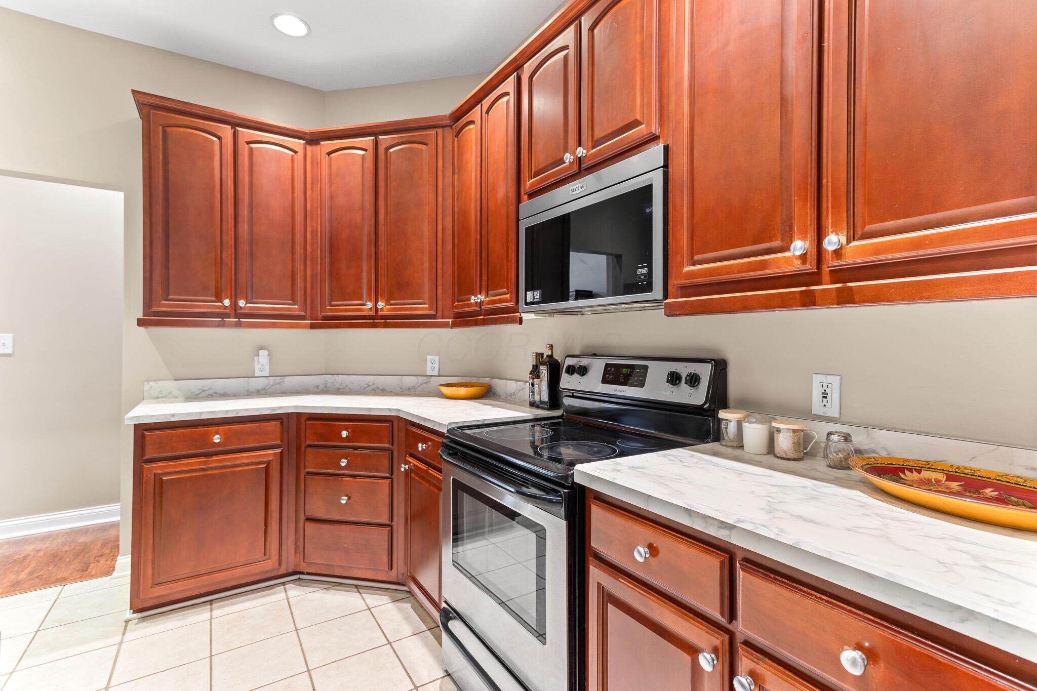 5954 Rainwater Way Property Photo 6