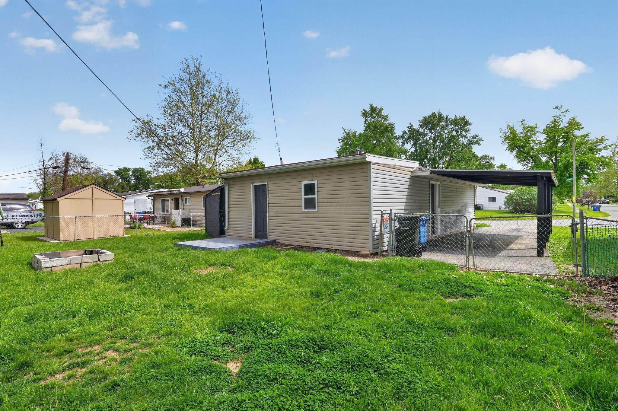 1258 Yolanda Drive Property Photo 4
