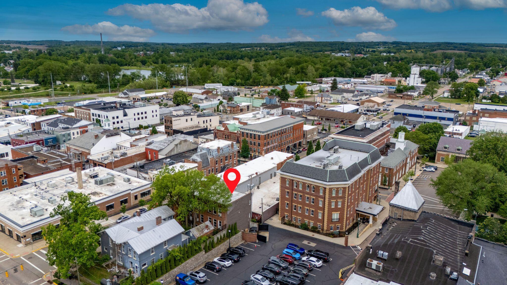 15 E Vine Street Property Photo 4