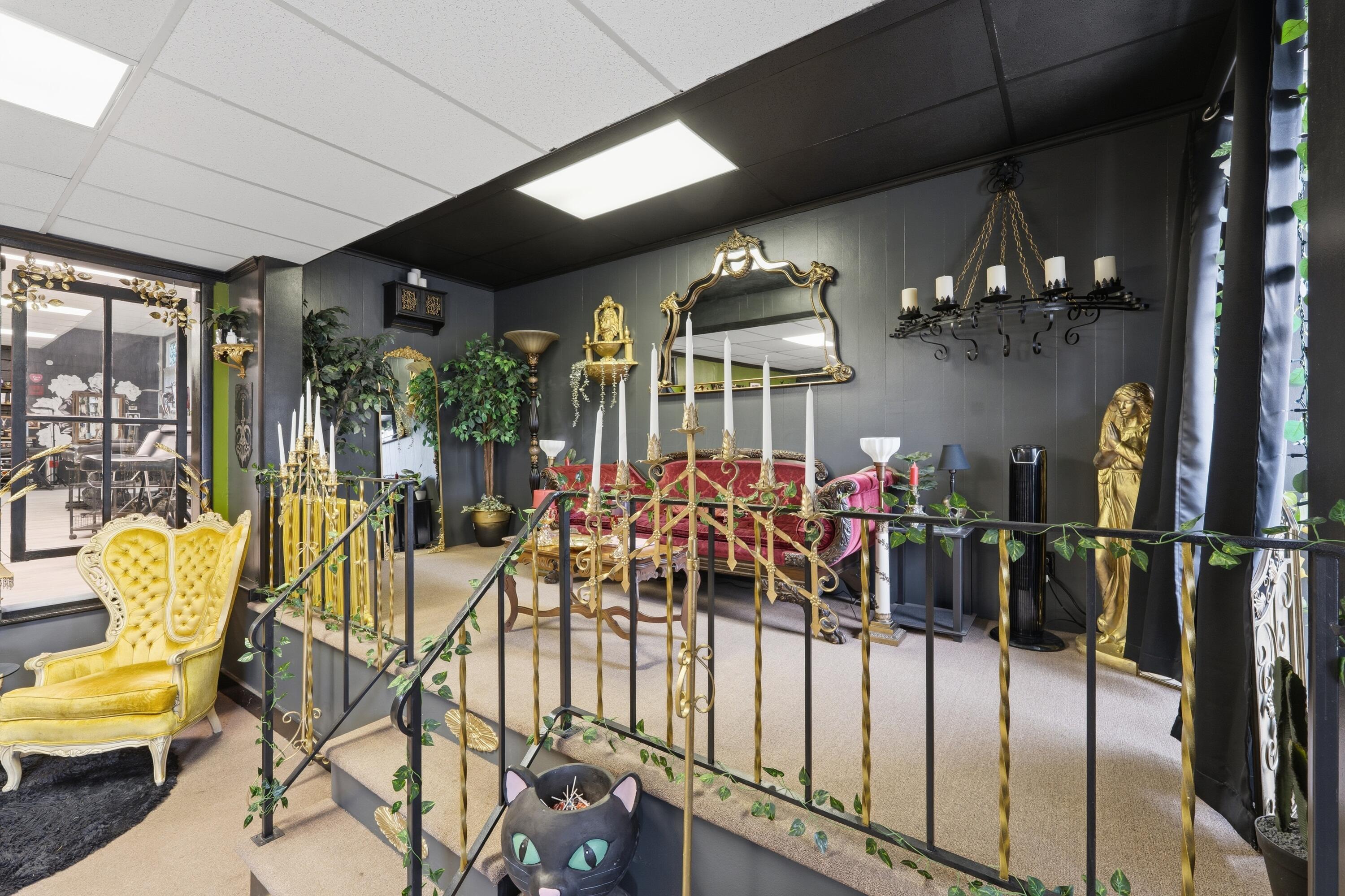 15 E Vine Street Property Photo 16