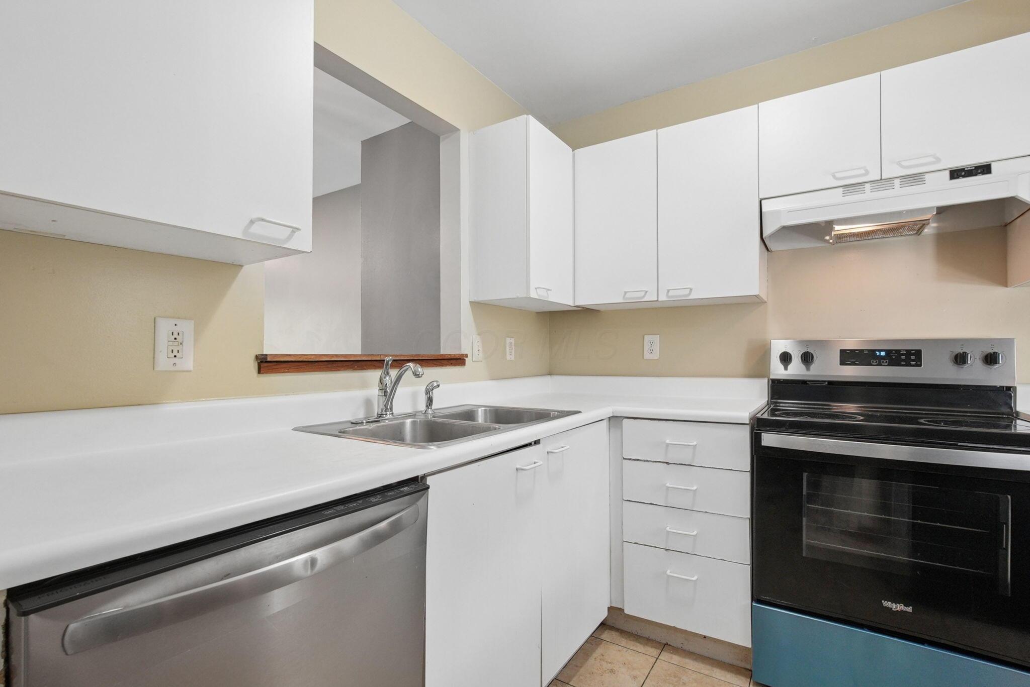 7429 Kirkdale Drive, 3c Property Photo 6