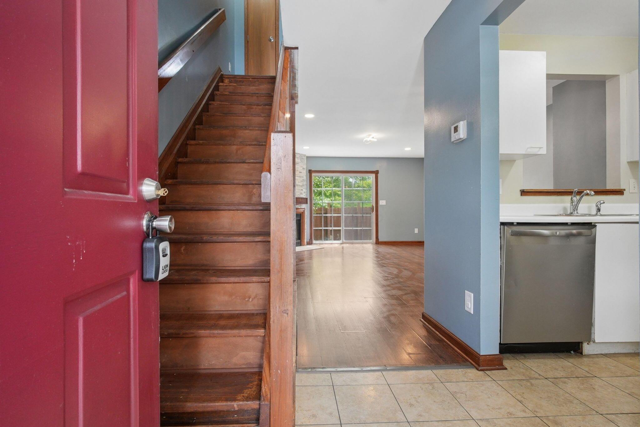 7429 Kirkdale Drive, 3c Property Photo 9