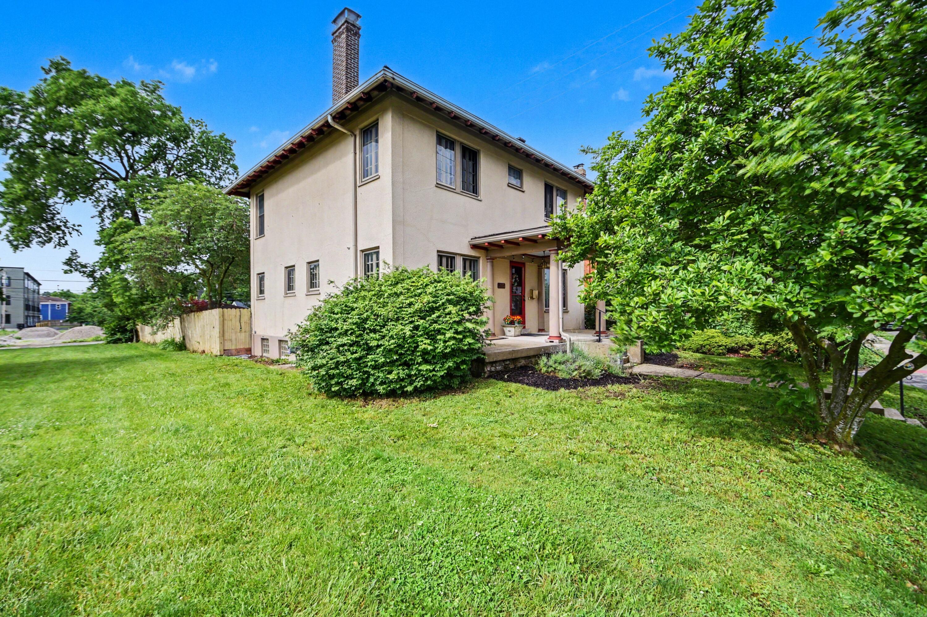 1403 Bryden Road Property Photo 2