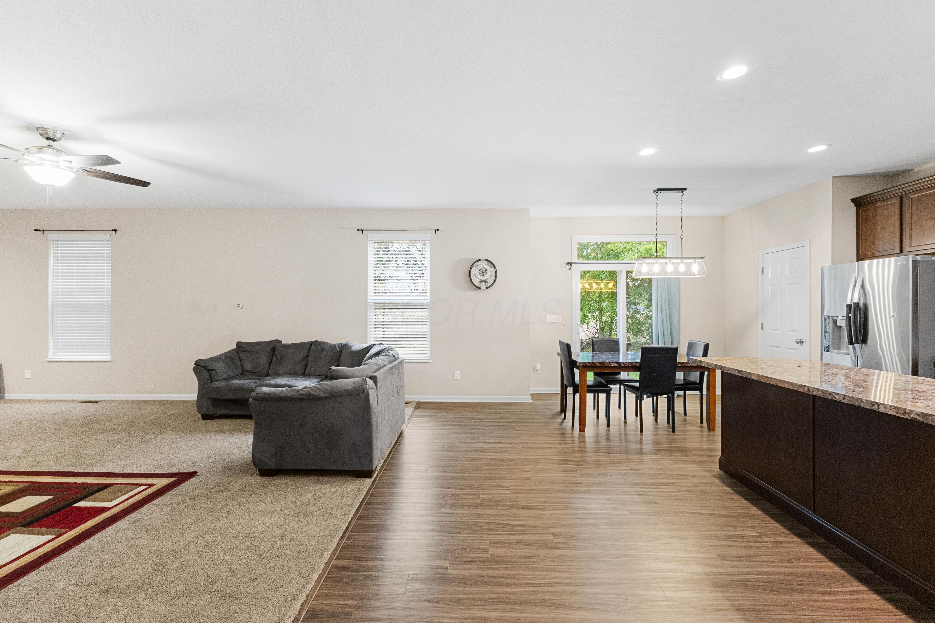 141 Mannaseh Drive W Property Photo 4