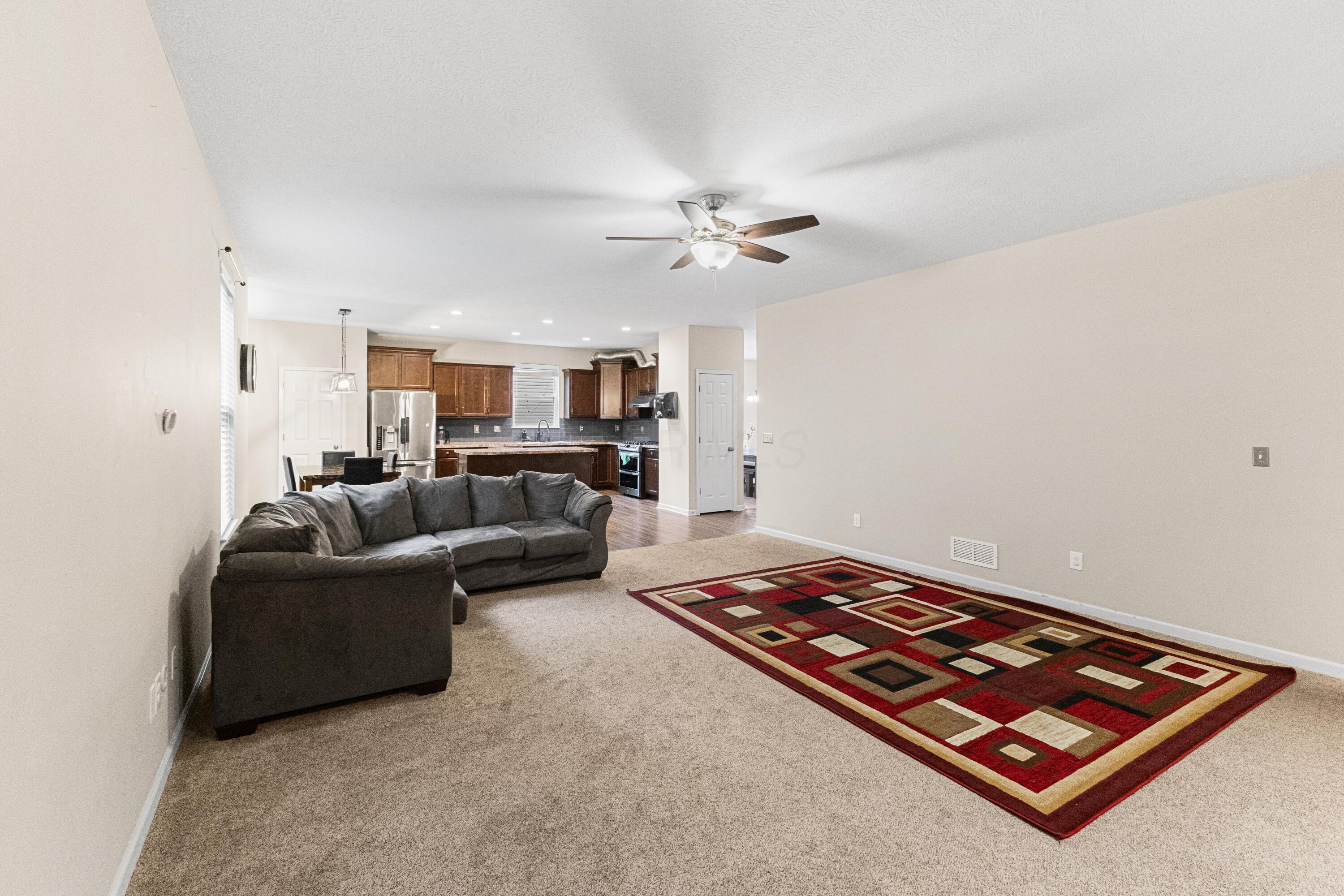 141 Mannaseh Drive W Property Photo 13
