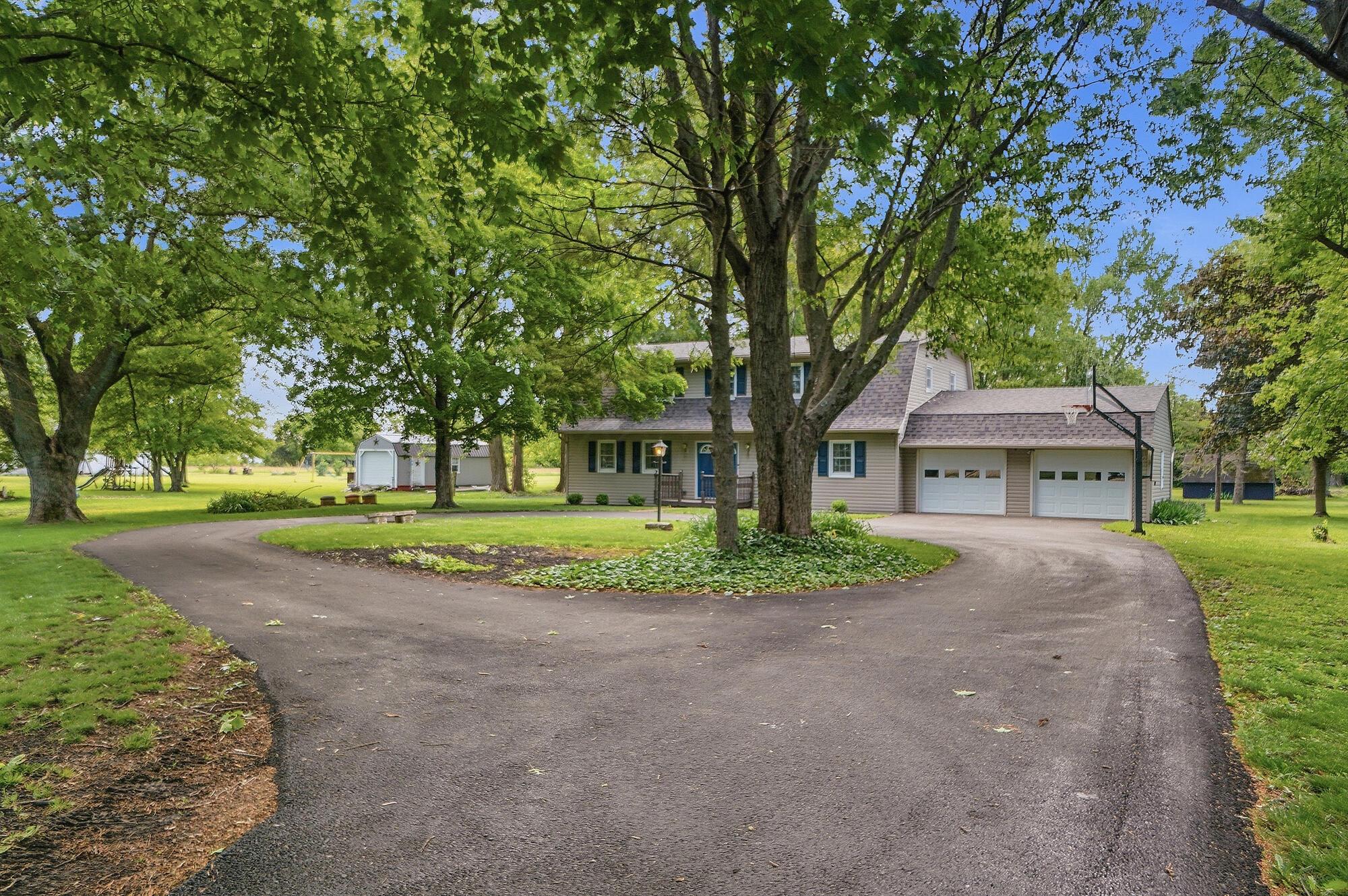 7128 Gregg Road Property Photo 3