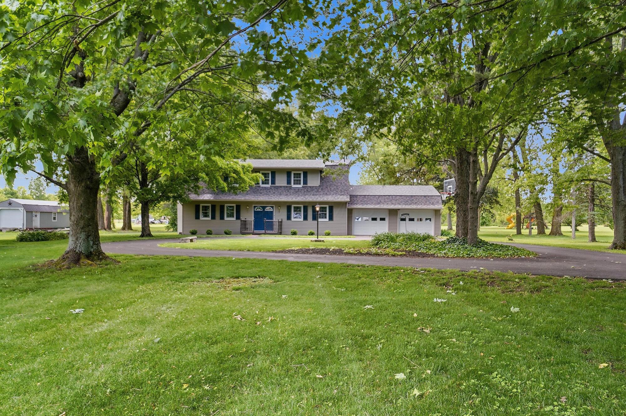7128 Gregg Road Property Photo 4
